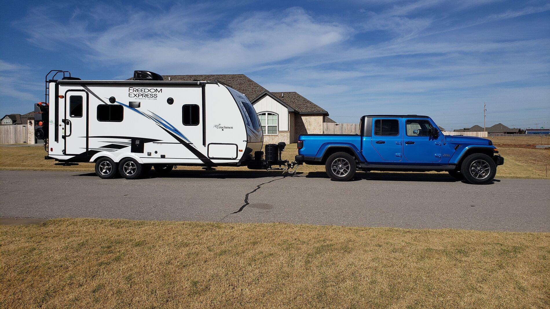 Jeep Gladiator So, what is everybody towing? 20201126_131216