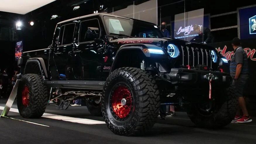 Jeep Gladiator 2020 Gladiator Demon Sells On Barrett Jackson $185,000 -6-2l-Demon-powered-2020-Jeep-Gladiator-Rubicon-40