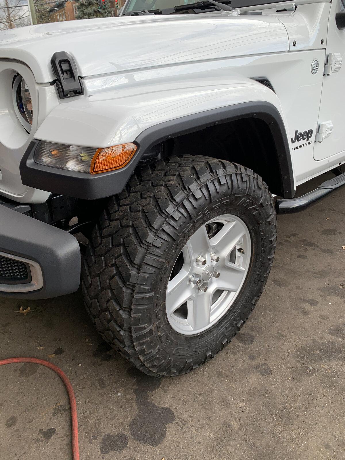 Jeep Gladiator Need advice - Best "upgraded" tire size on stock Sport S rims? C739CE63-616E-45A9-8ACB-2E12474865D1