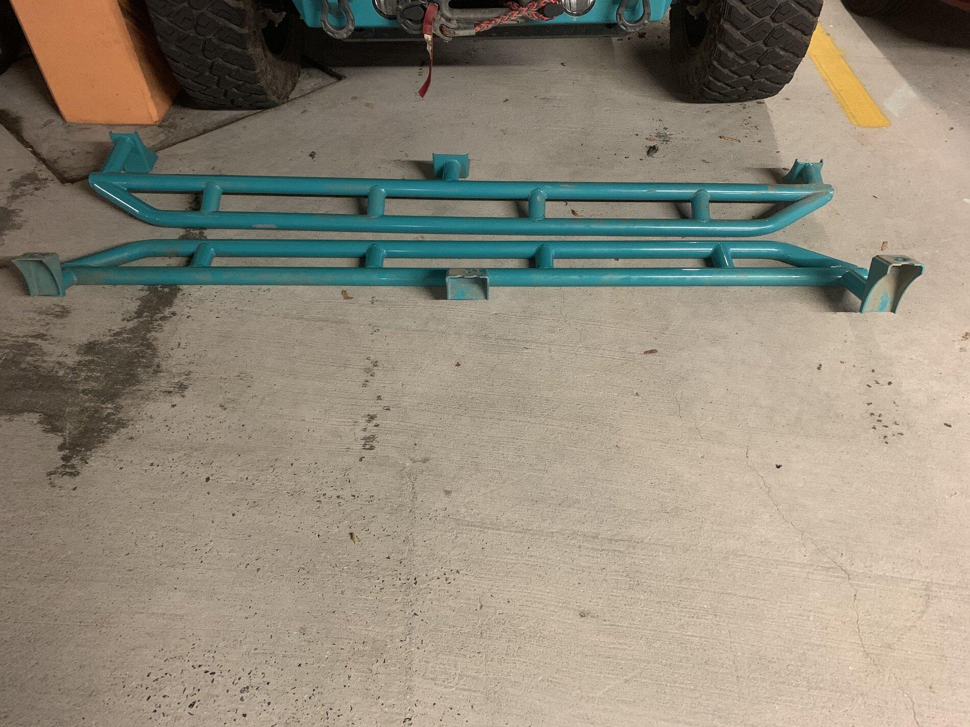 Jeep Gladiator Ace Rock Sliders 769B3D7F-9570-4B0D-920C-4E0E804C7406