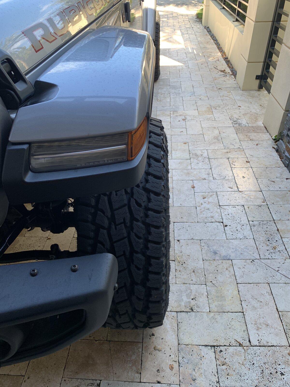 Jeep Gladiator What backspacing and width wheels for 37 12.50s? IMG_0353.JPG