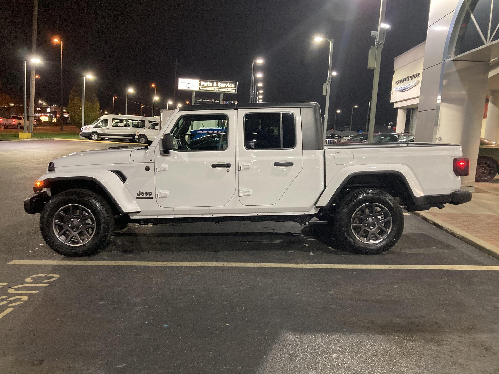 Jeep Gladiator New here, 2021 80th Anniversary JT3