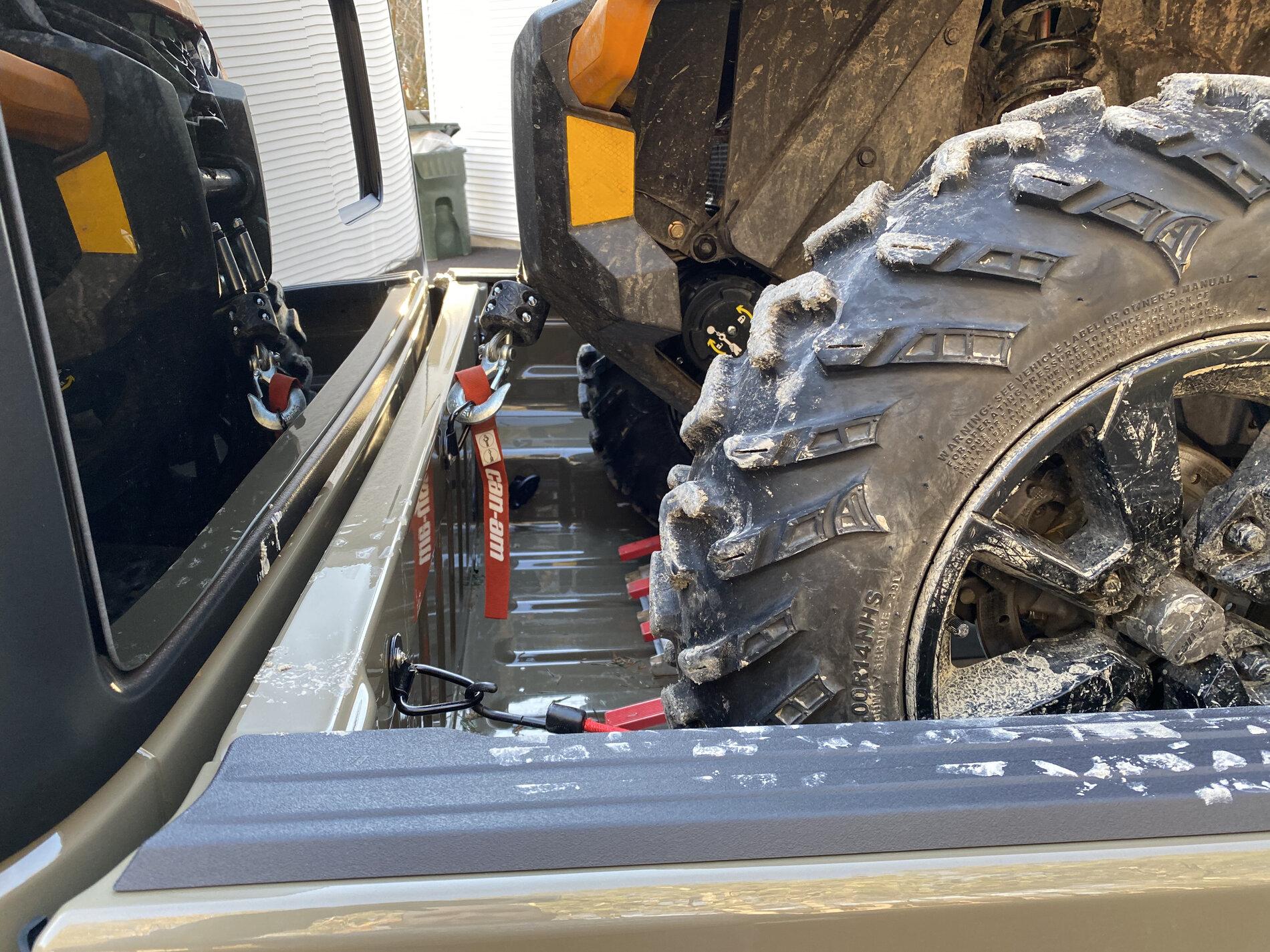 Jeep Gladiator ATV (2019 Can Am 850 Outlander) fits in Gladiator bed 0D47CF6A-B849-4E89-B59E-D051C79AF4F9