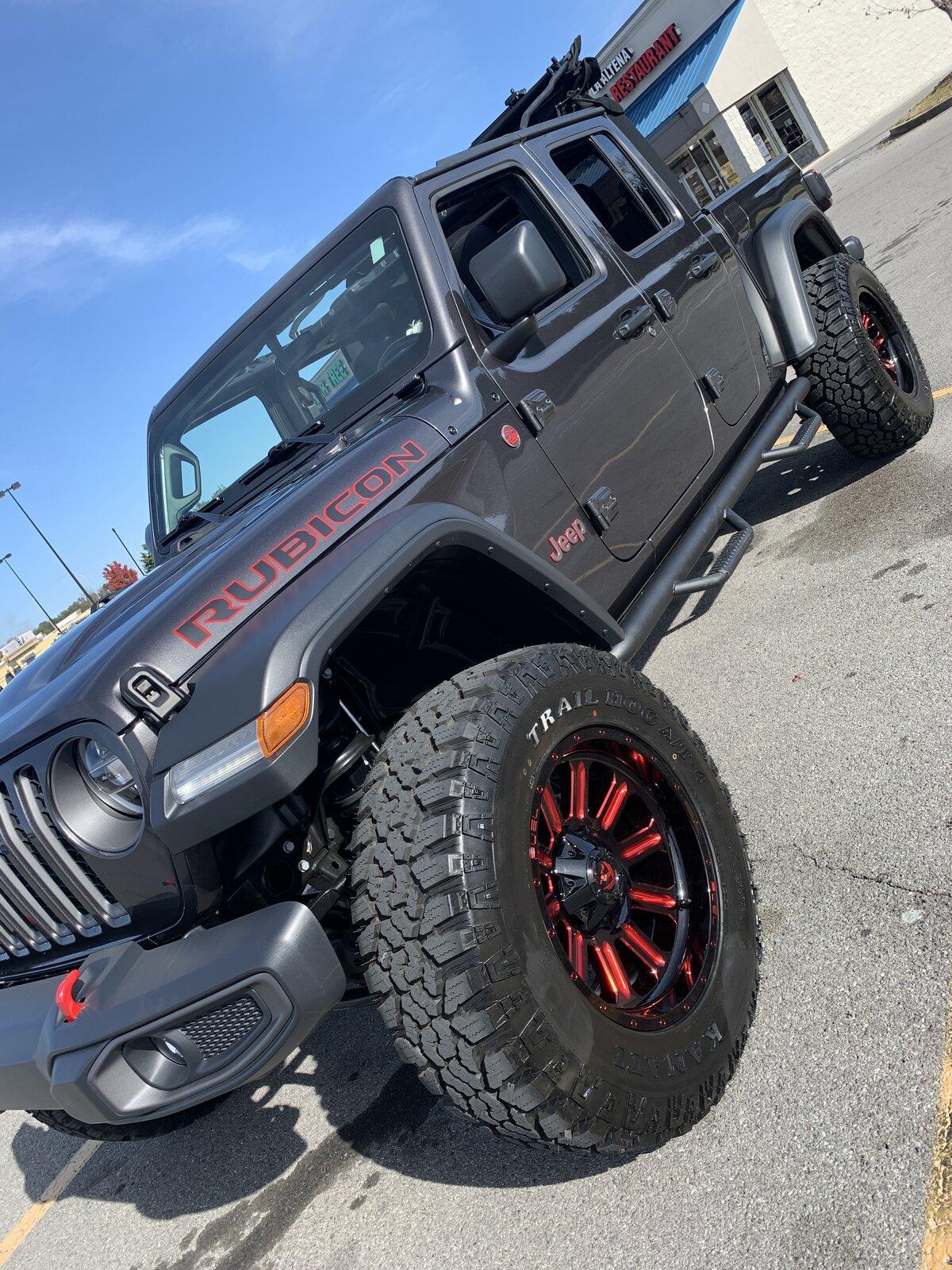 Jeep Gladiator NEW PRICE! Set of 4 Fuel Hardline (Red) with Kanati Trail Hog A/T 37s (less than 1000 miles) 62819240393__13A331FC-00B2-4399-BCF9-062D4FA21A32.JPG