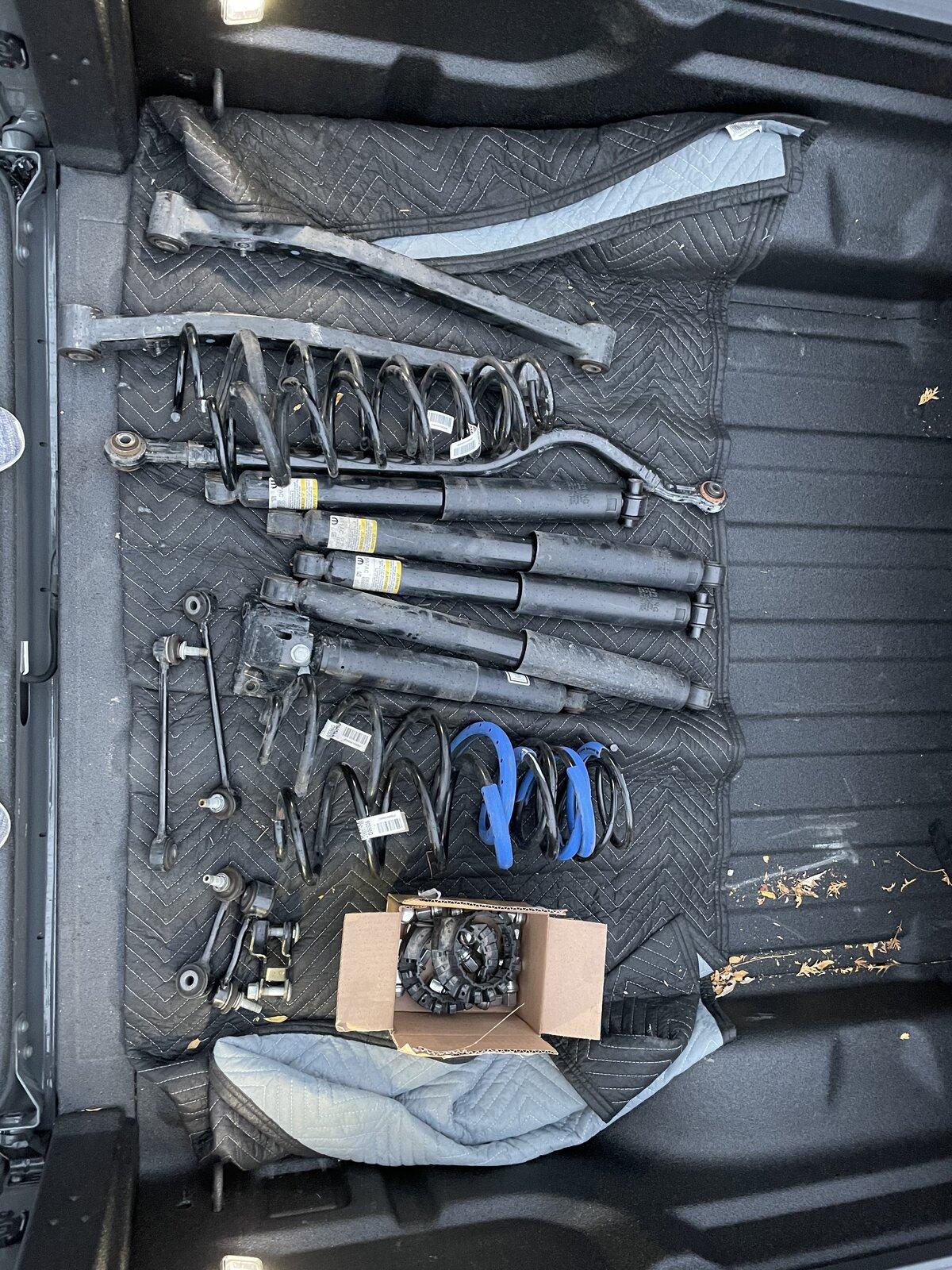 Jeep Gladiator Overland suspension F51002A1-8551-4A55-9F1B-9B7BB5D2BEAD