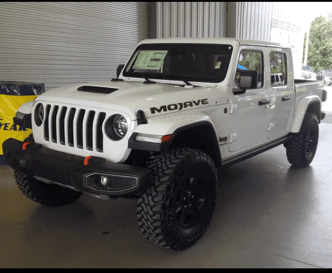 Jeep Gladiator BRIGHT WHITE Gladiator JT Club Screenshot_20201130-170917