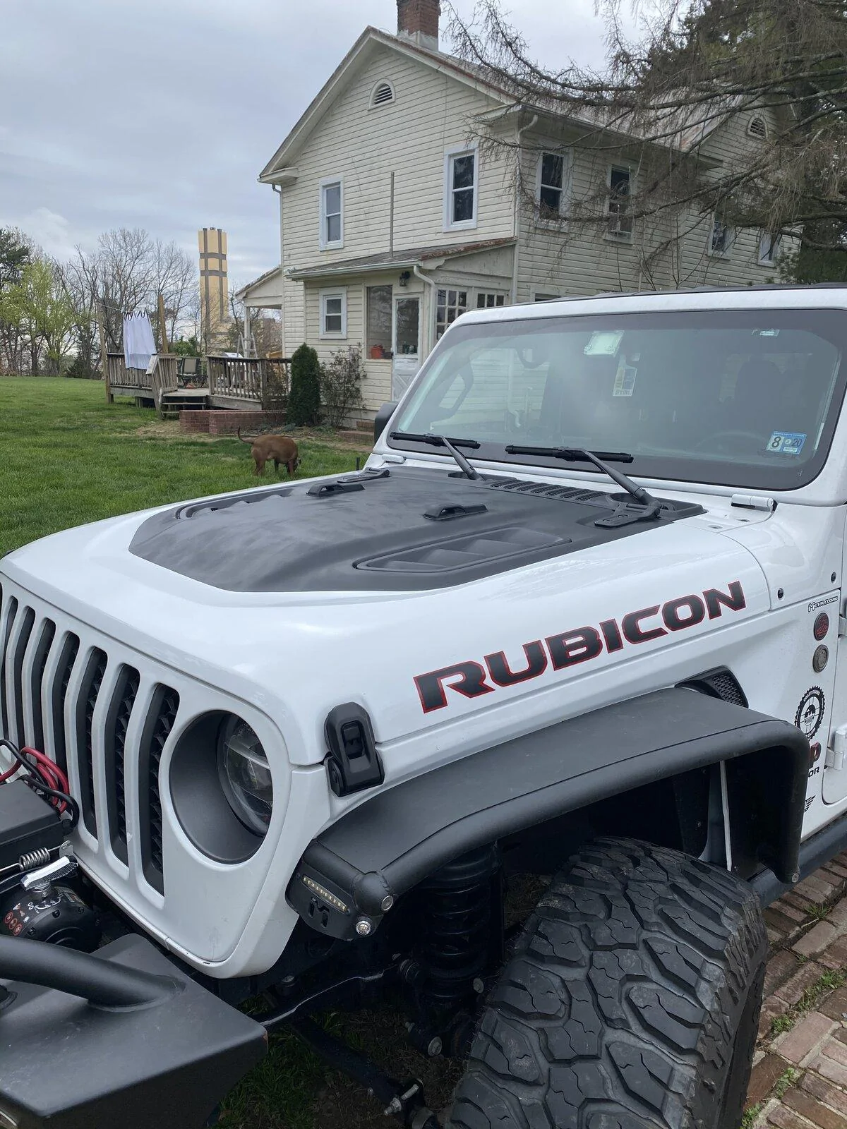 Jeep Gladiator Anyone done any kind of hood decal? BC8369C0-75F8-4CC7-9C4F-8443A1728FE0