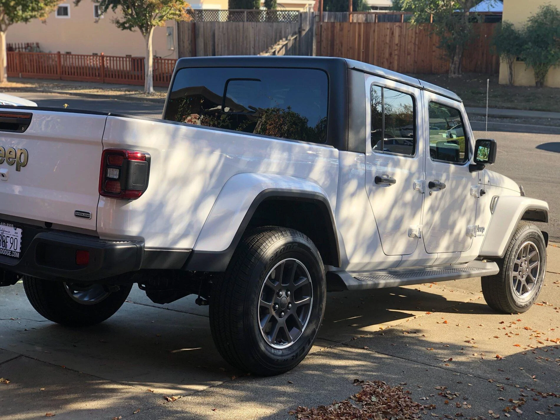 Jeep Gladiator New Overland wheels and tires A6E45E6A-293B-4D32-974B-8C89DA856BEF