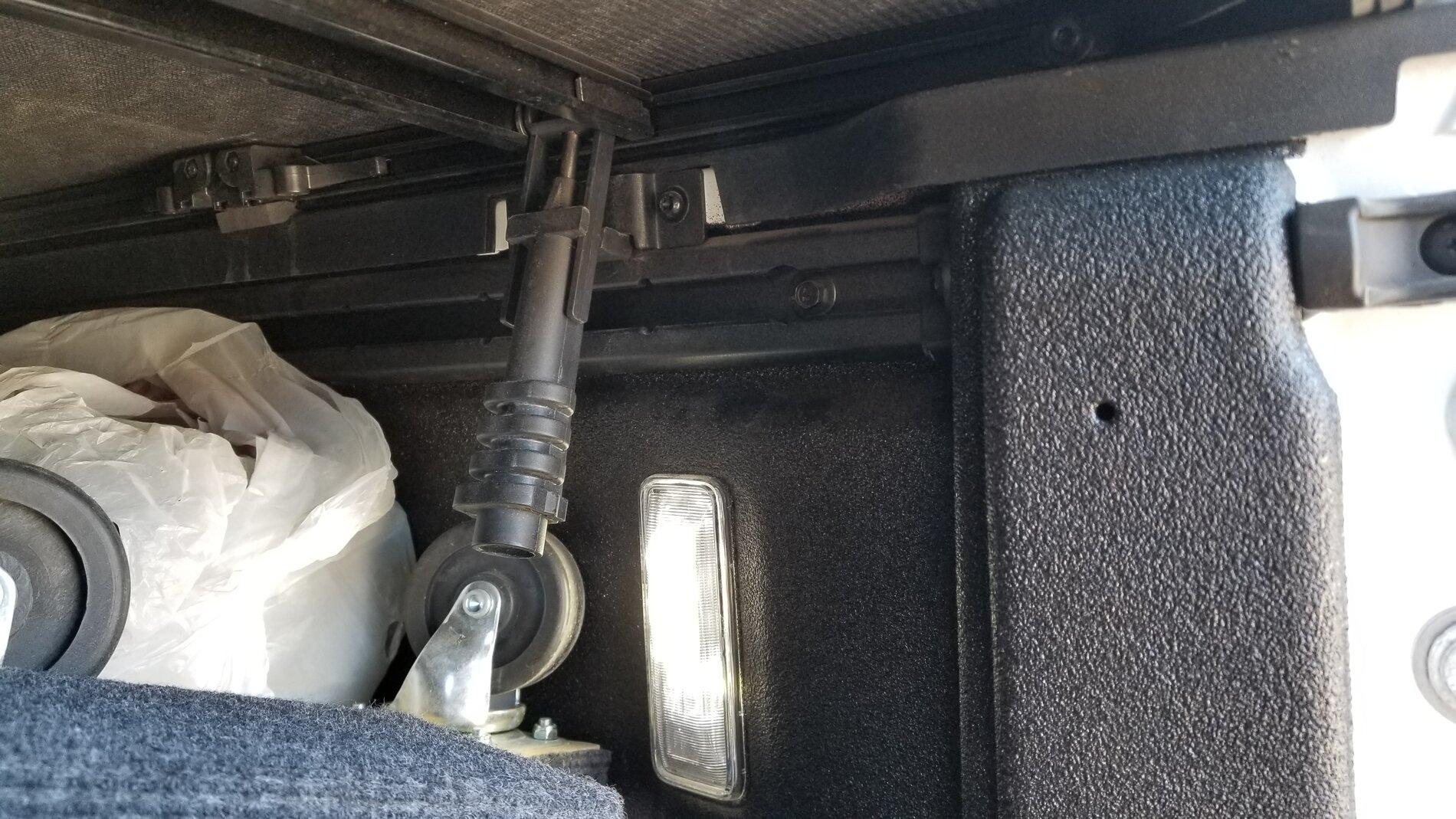 Jeep Gladiator Soft Tri Fold bed cover with Amp Bed extender 20201201_124624