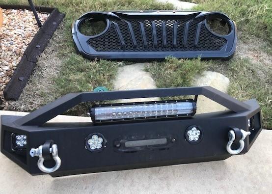 Jeep Gladiator JK / JL / JT 2008 - 2020 FRONT FALCON BUMPER WITH EXTRAS 1