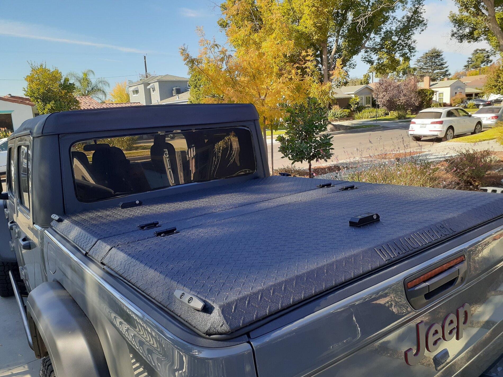 Jeep Gladiator Diamondback HD vs Ace Engineering Upper Decker 20201202_113517