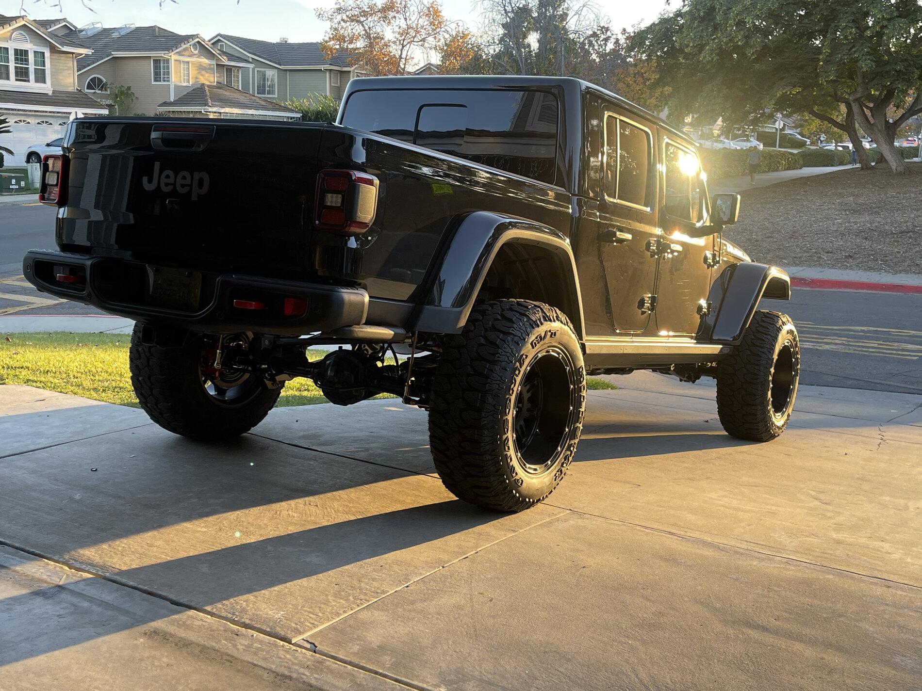Jeep Gladiator Clayton Off Road JT Suspension Systems 91E1EBF2-ED71-4BE7-8FAF-CF560EA6F222