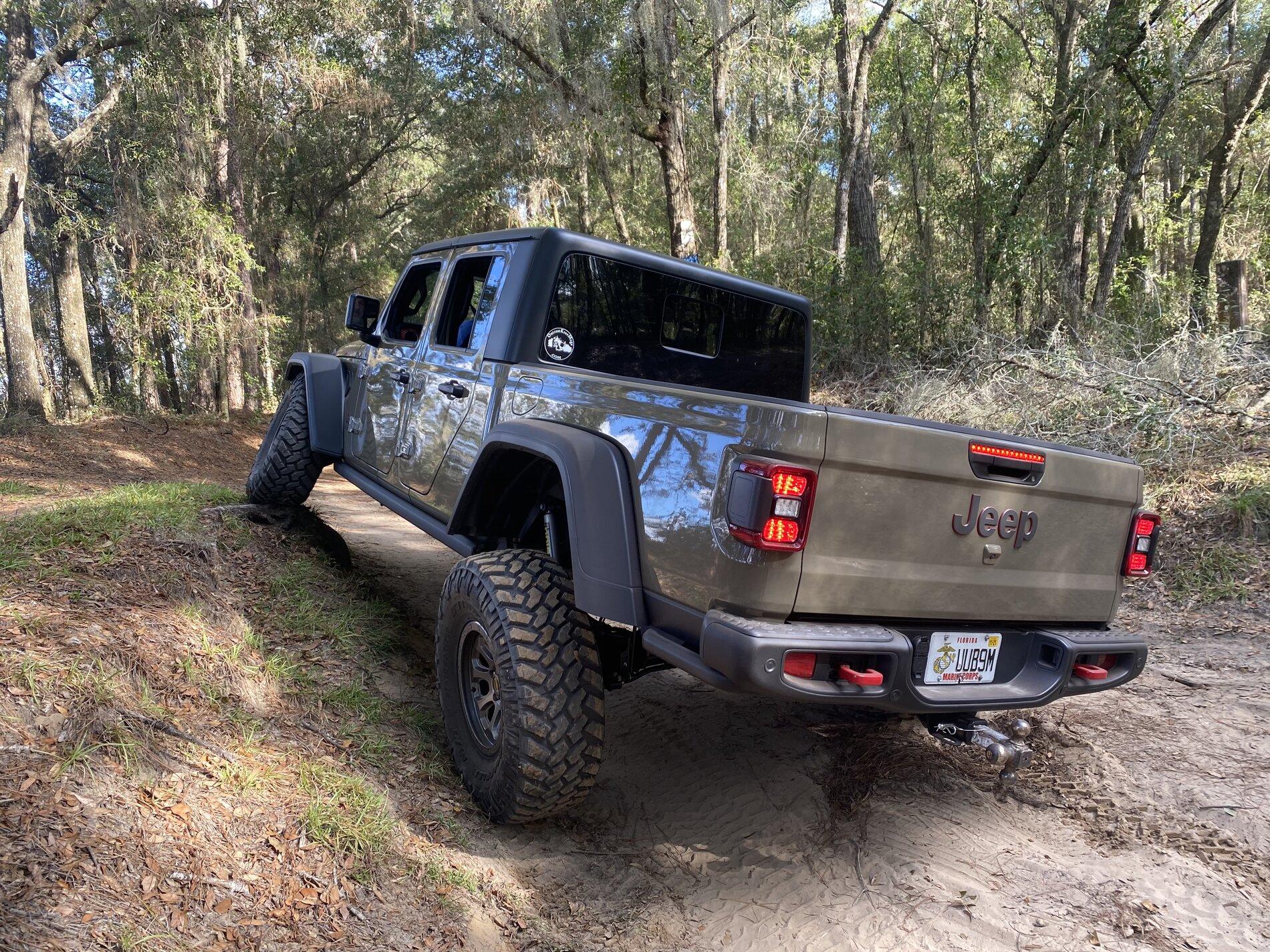 Jeep Gladiator GATOR Gladiator JT Club F54C9A0B-807A-427D-9EF3-11F25256A634