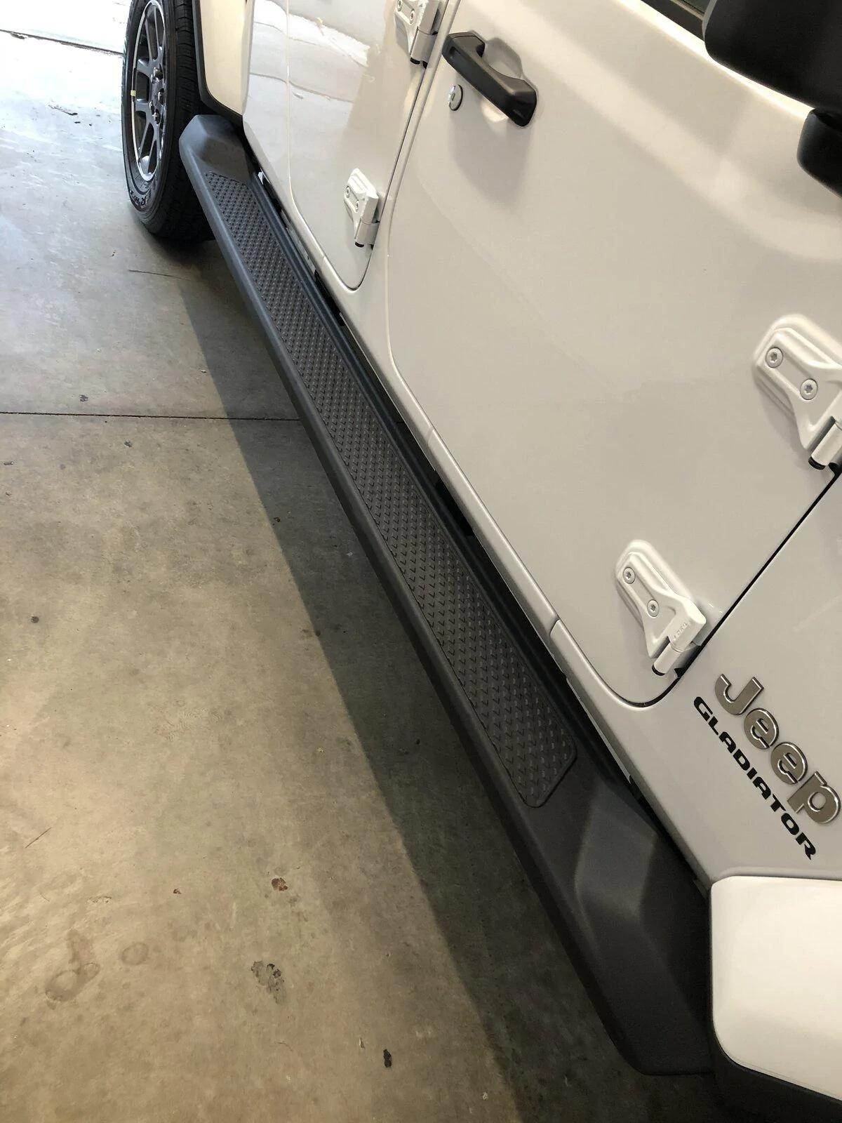 Jeep Gladiator 2021 Overland Running Boards 812A492A-9F54-4440-A953-EC89A22CD97B
