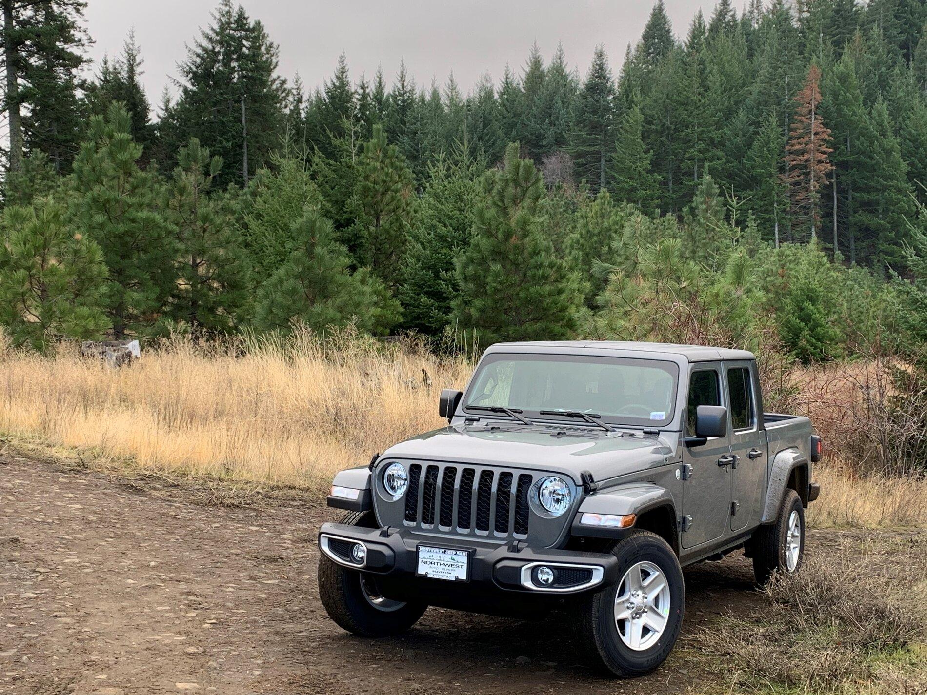 Jeep Gladiator STING GRAY Gladiator JT Club Gladiator