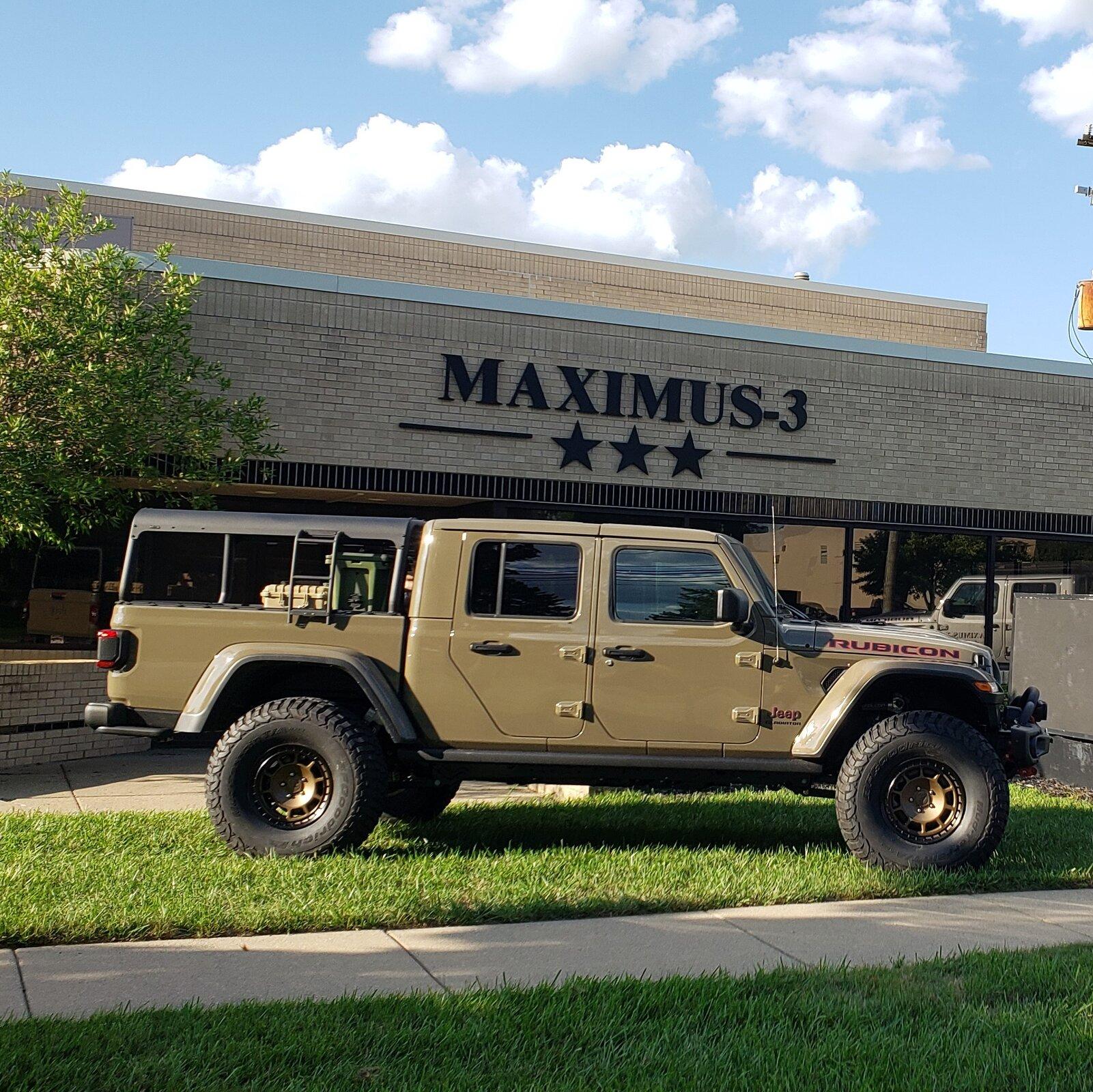 Jeep Gladiator Maximus-3 trifecta of rack solutions for the Jeep Gladiator 20200807_184329