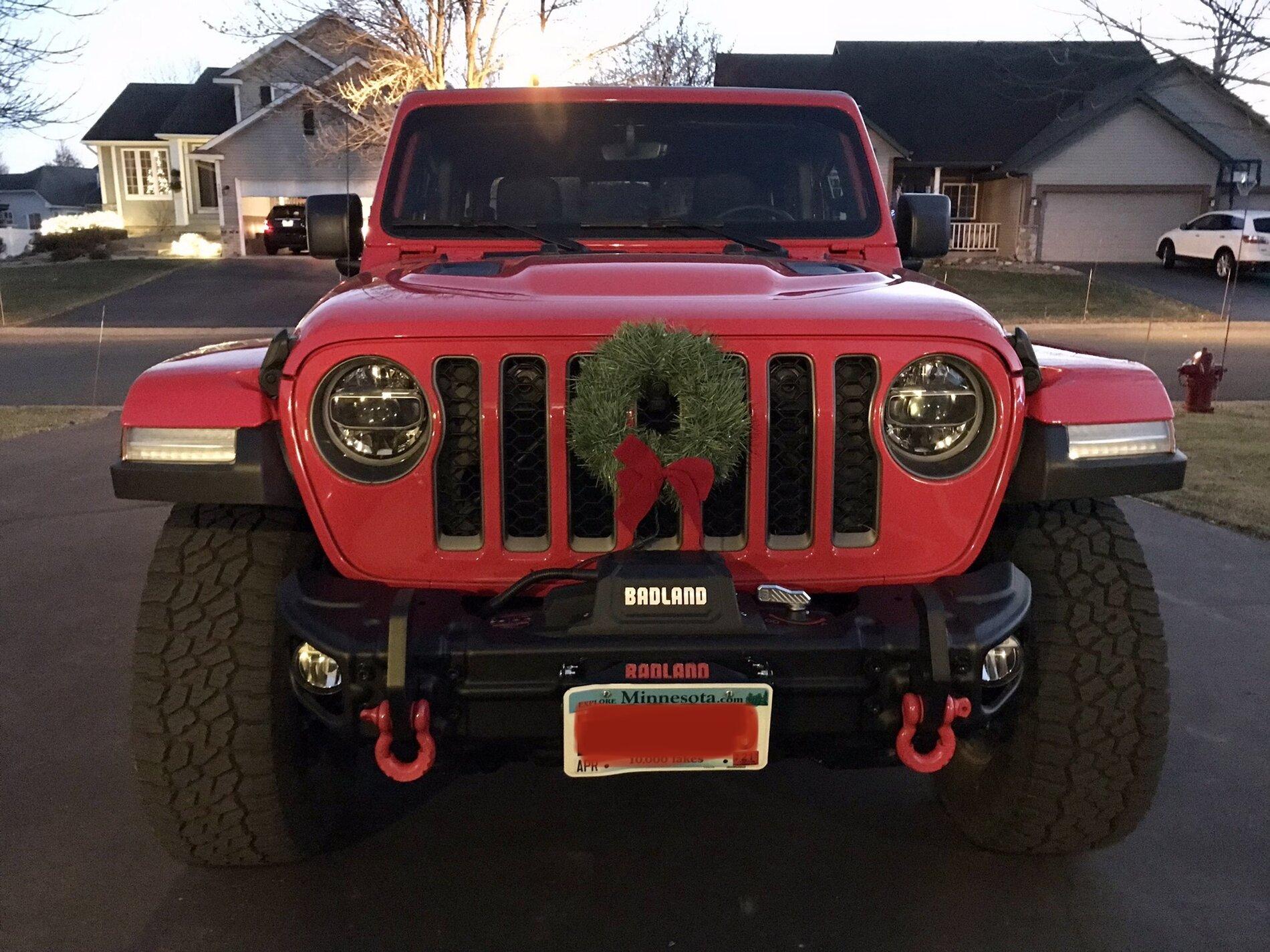 Jeep Gladiator Jeep Christmas Decorations??? IMG_5510[444]