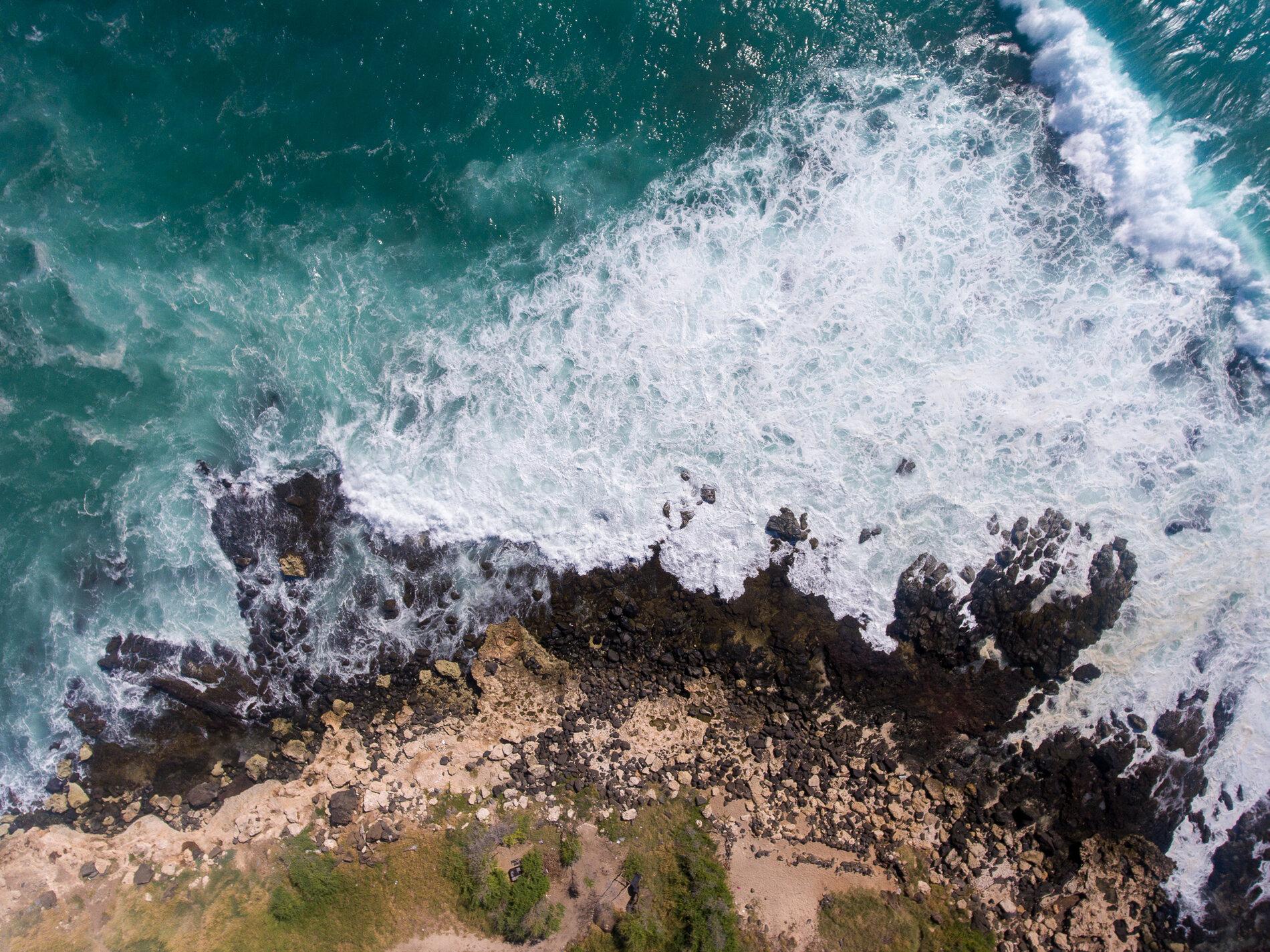 Jeep Gladiator Peacock Flats Trail and Waianae in Oahu DJI_0009
