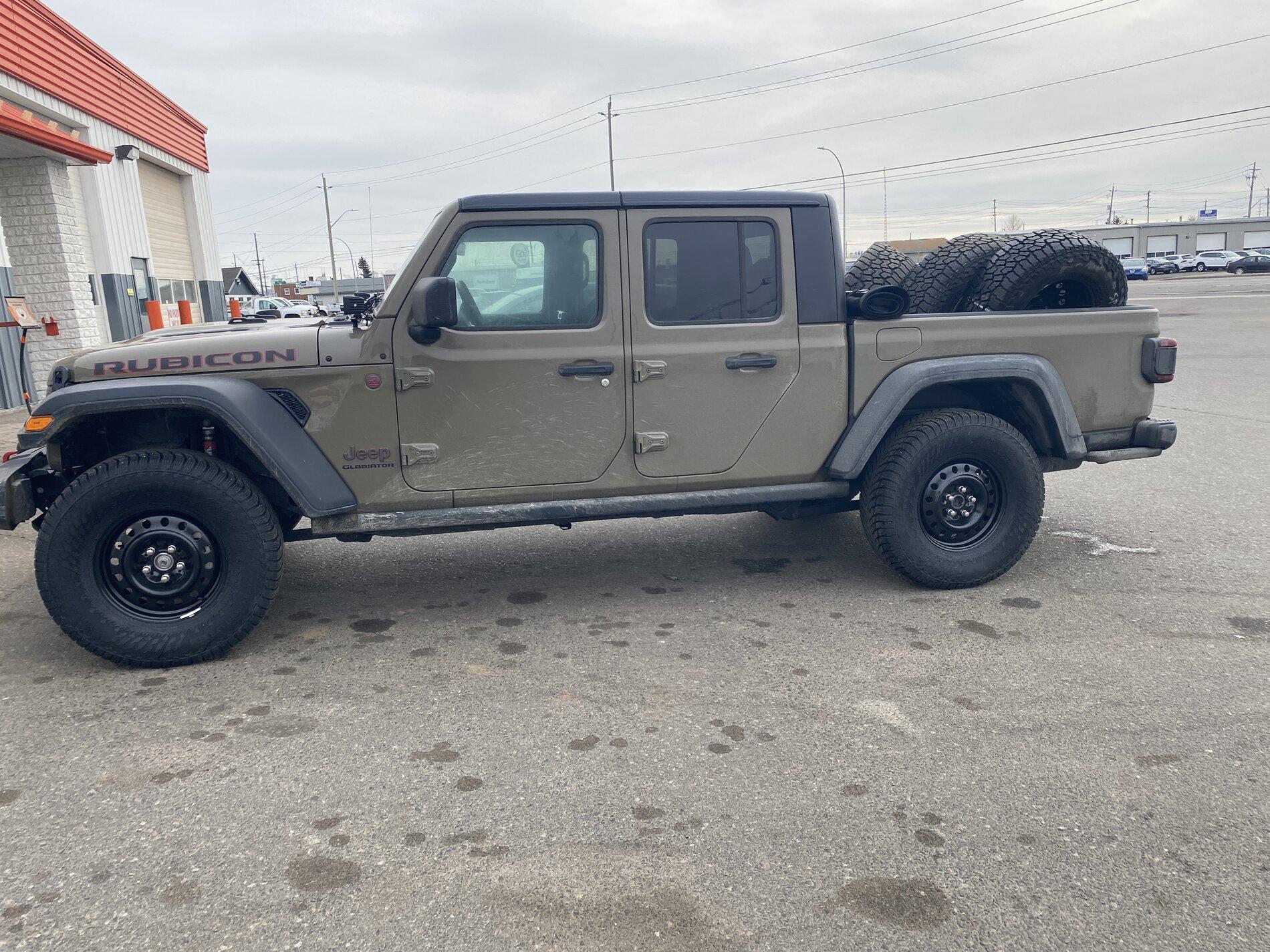 Jeep Gladiator Winterizing Jeep 20201107_145649216_iOS