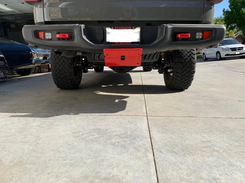 Jeep Gladiator Anyone remove the hitch when wheeling? yFU6k