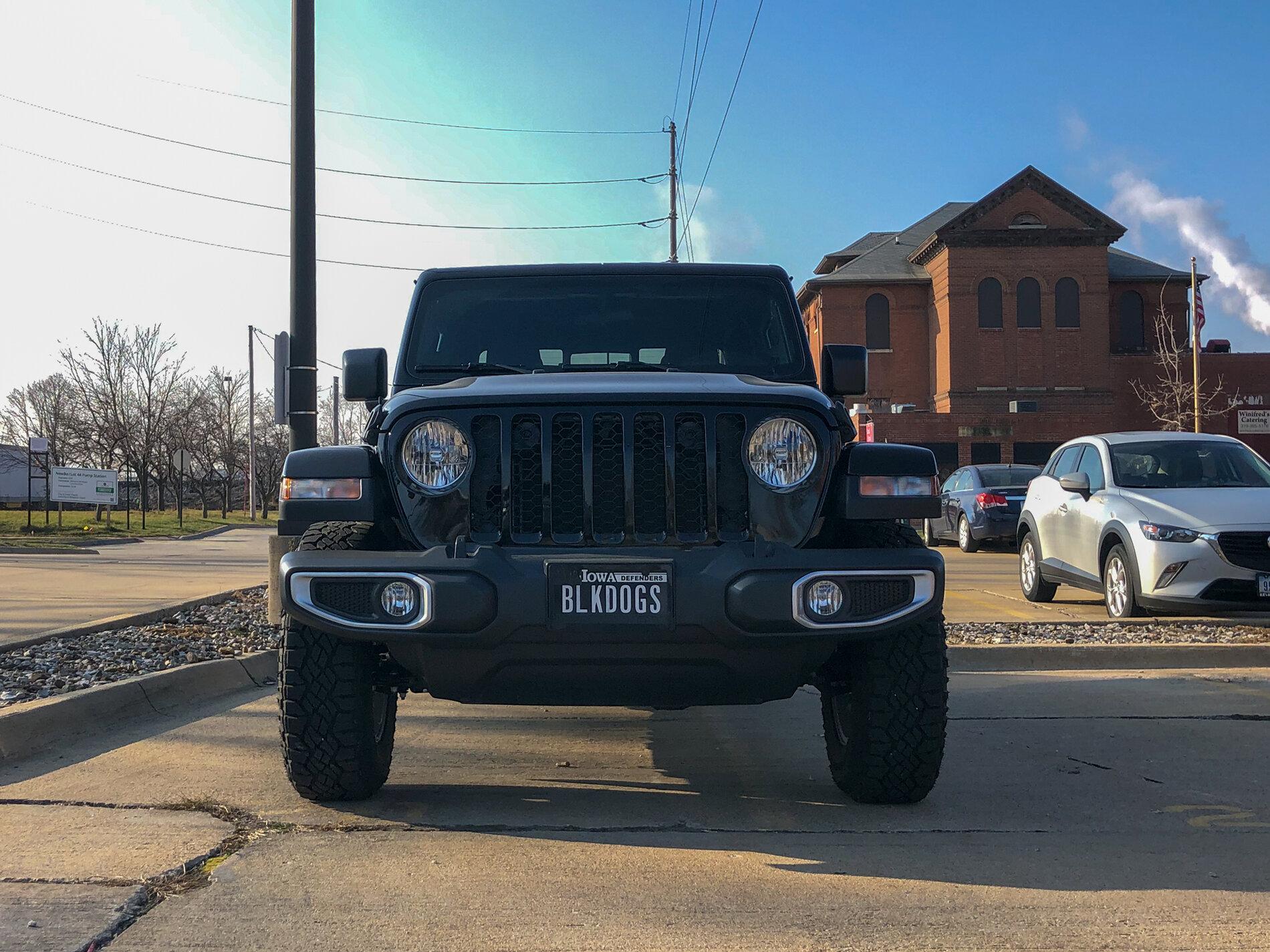 Jeep Gladiator Need advice - Best "upgraded" tire size on stock Sport S rims? IMG_9752