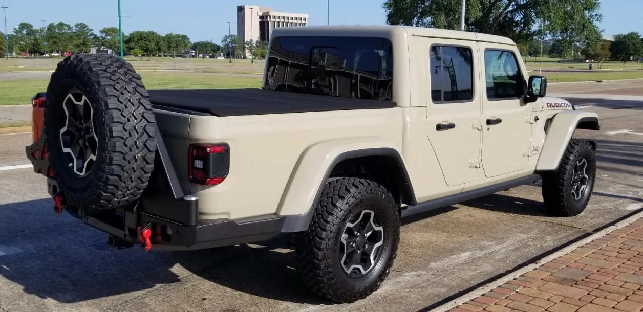 Jeep Gladiator Dual Swing Rear Bumper with tire carrier Resized_20200713_180407