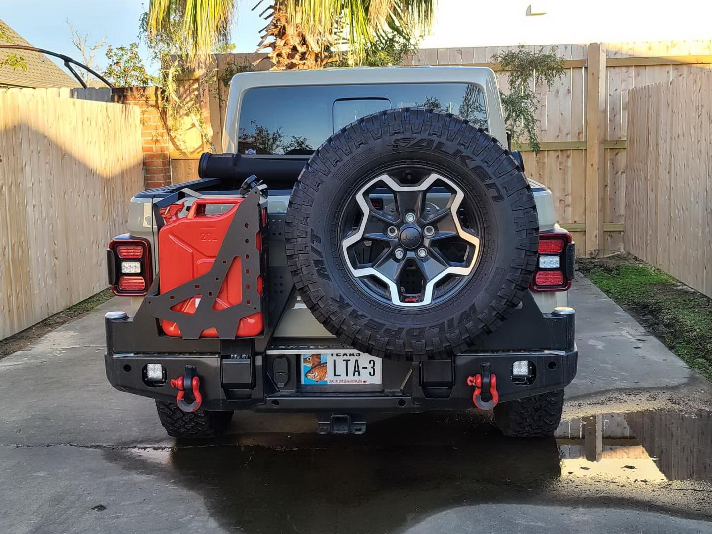 Jeep Gladiator Dual Swing Rear Bumper with tire carrier Resized_20201206_160100