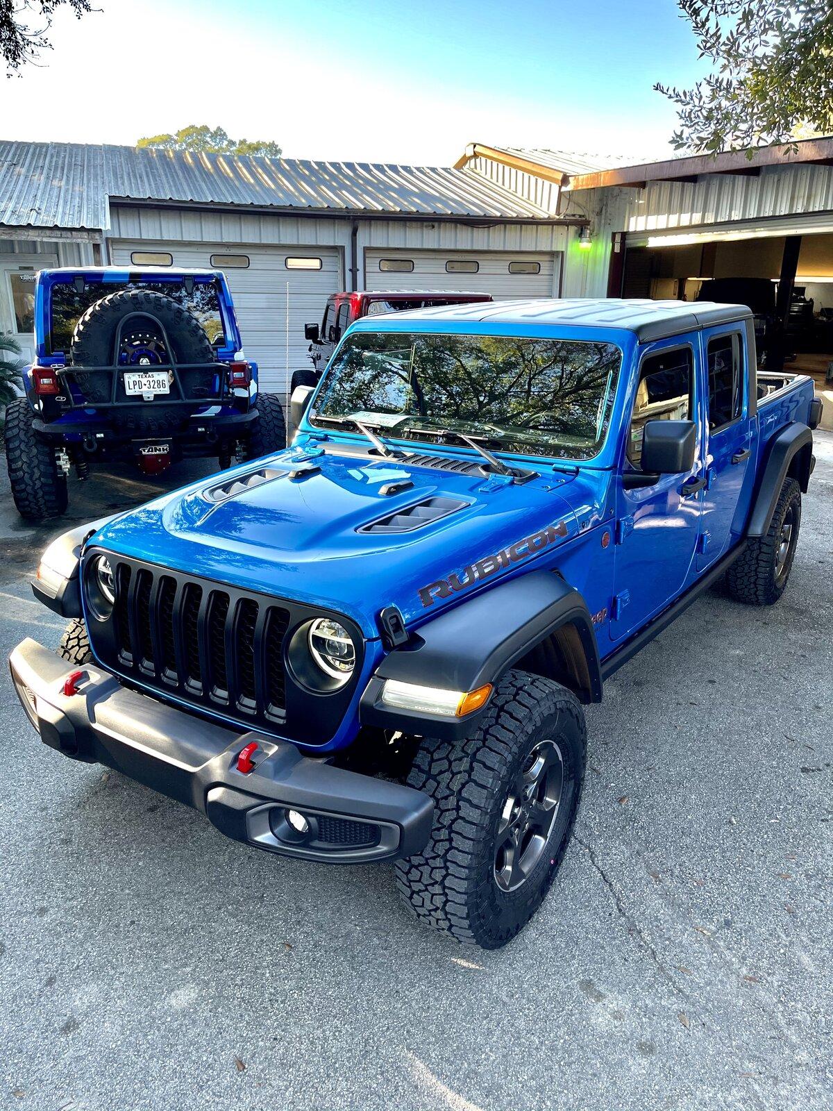 Jeep Gladiator You’re my boy Blue (Diesel JT Build) 4841B0A2-9B7C-4CE8-8699-B1E00A9BA927