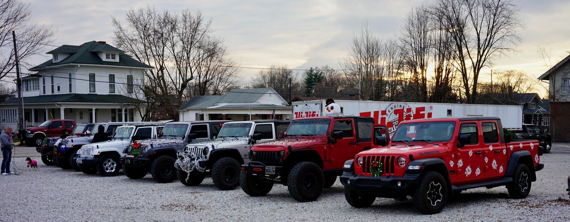 Jeep Gladiator Shot from tonights Bloomfield Indiana Christmas Parade. DSC07980