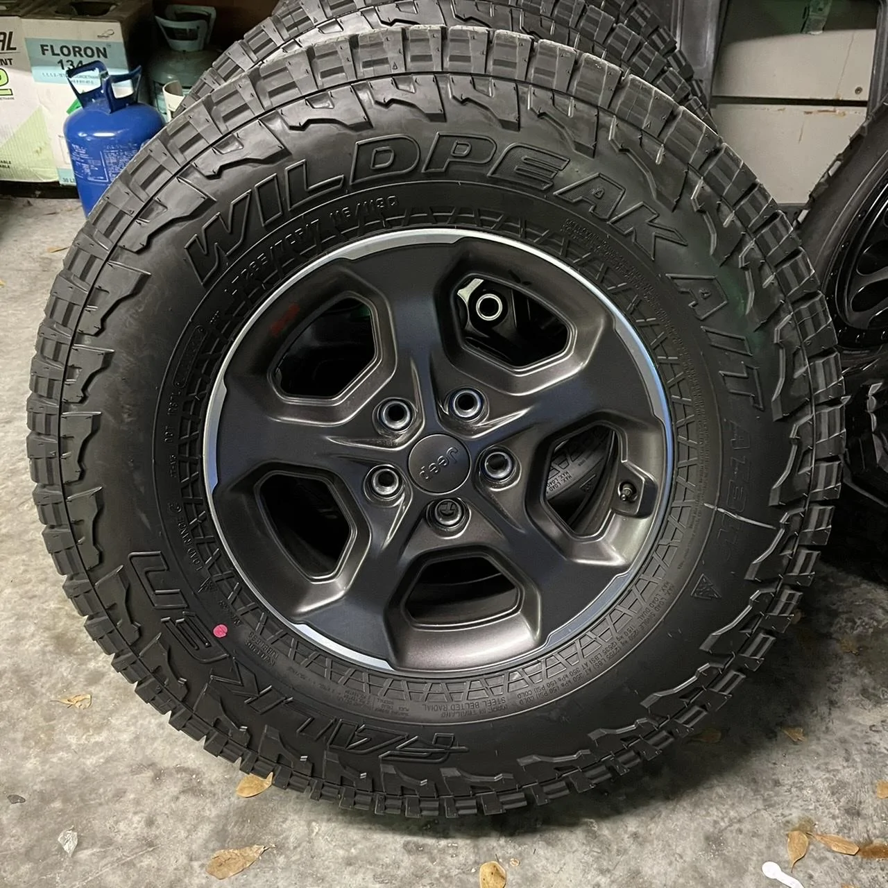 Jeep Gladiator Rubicon take of wheels/tires/TPMS <100 miles C9D784A4-8F23-4C94-9D42-C3FCDBA1B5C9