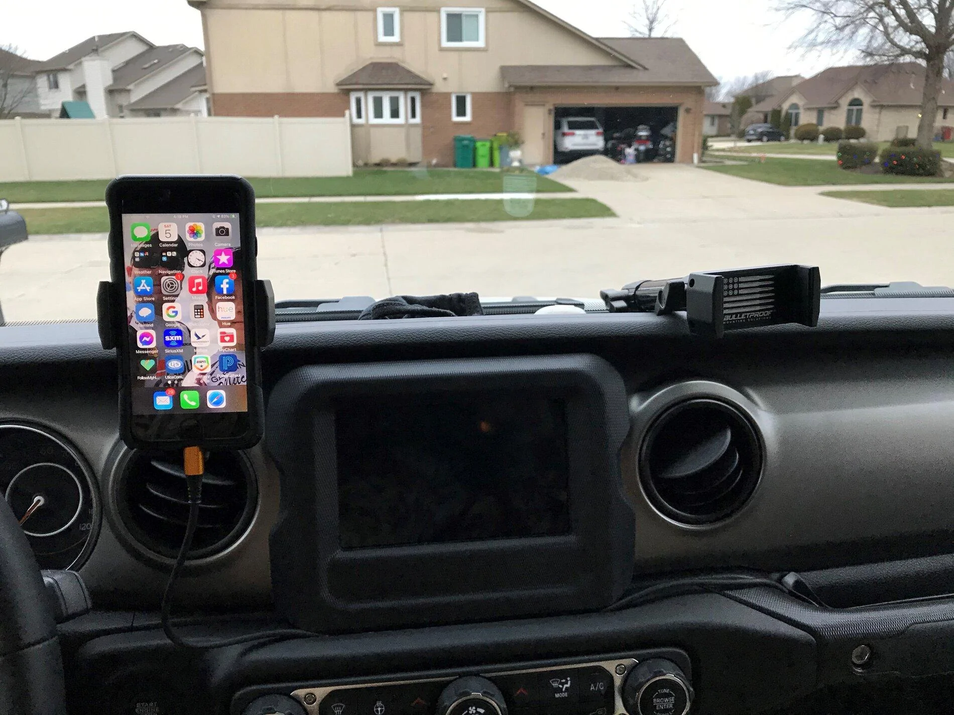 Jeep Gladiator What did you do TO your Gladiator today? [ADMIN WARNING: NO POLITICS, NO GUN TALK] Phone hidden wiring