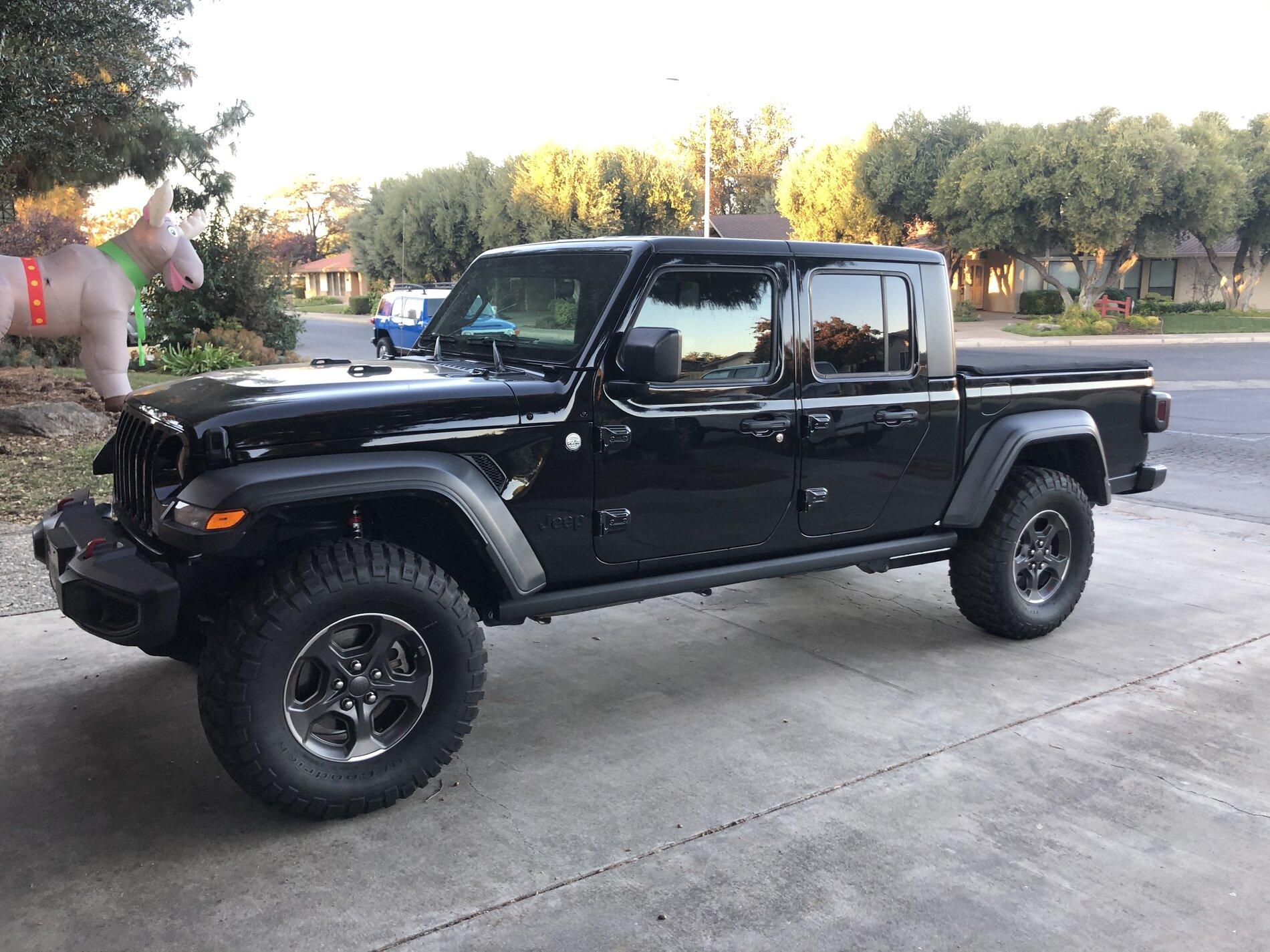Jeep Gladiator Lets see the spacer lifts 61DA9F47-0327-42D9-BCCA-B412CA4542B8