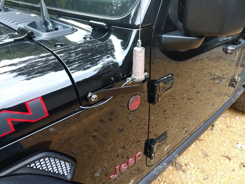 Jeep Gladiator CB/GMRS mount cbant001
