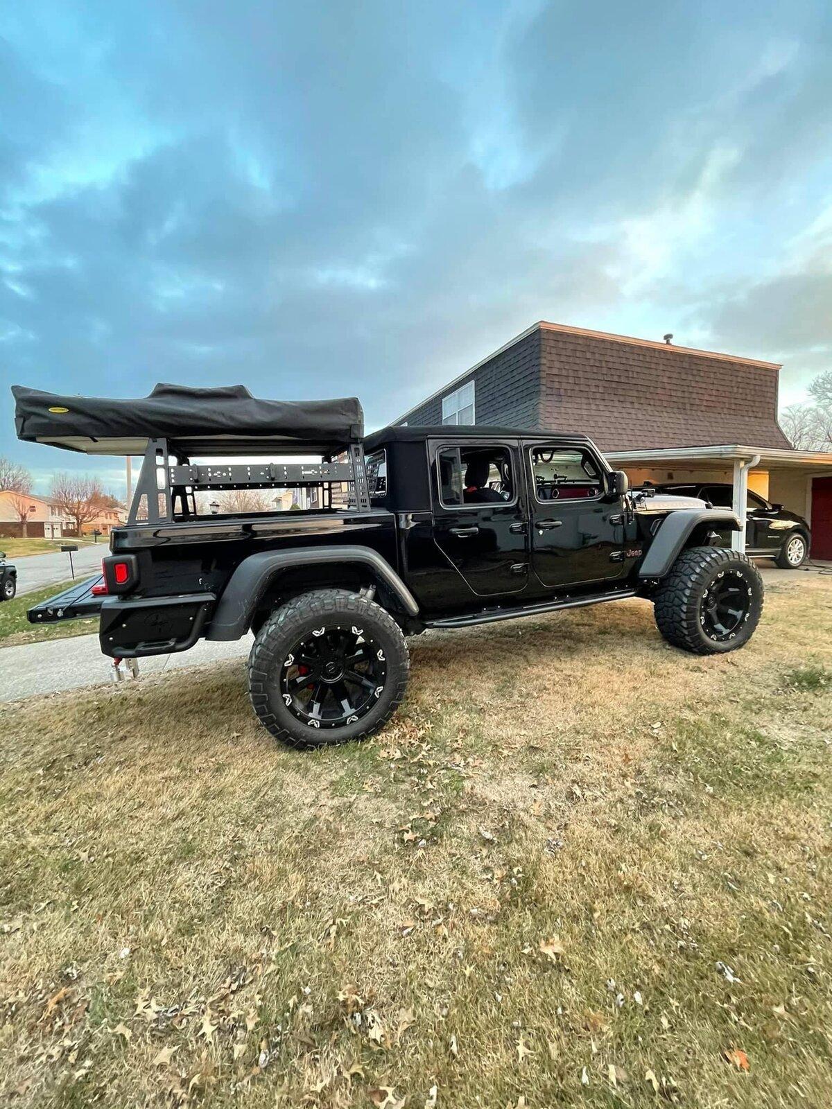 Jeep Gladiator Pics of XL RTT on full height rack A3CBDBB6-9965-4F77-8073-248BF8A95CCA