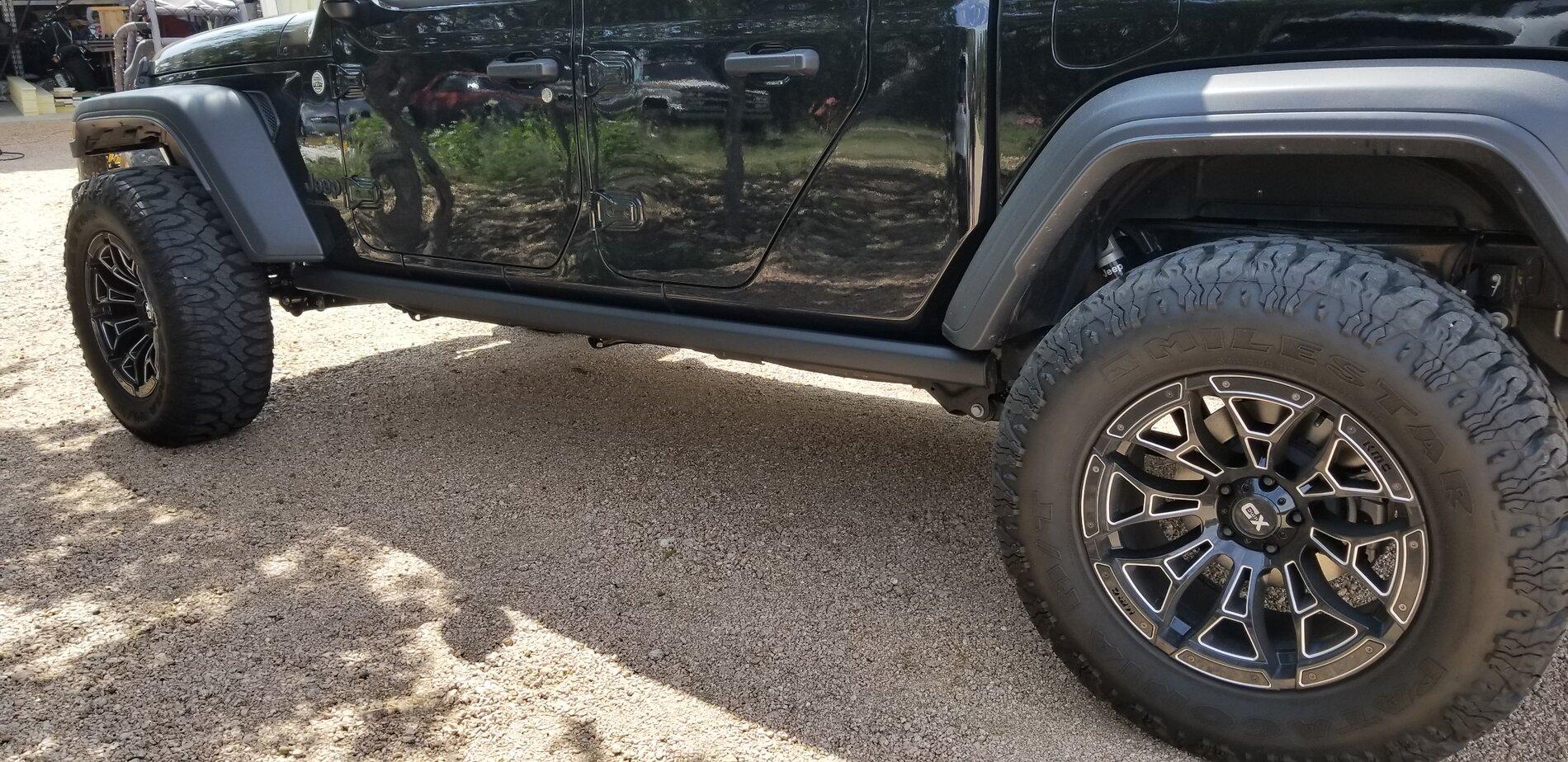 Jeep Gladiator Rubicon Rock Rails in Central TX 20200928_121638