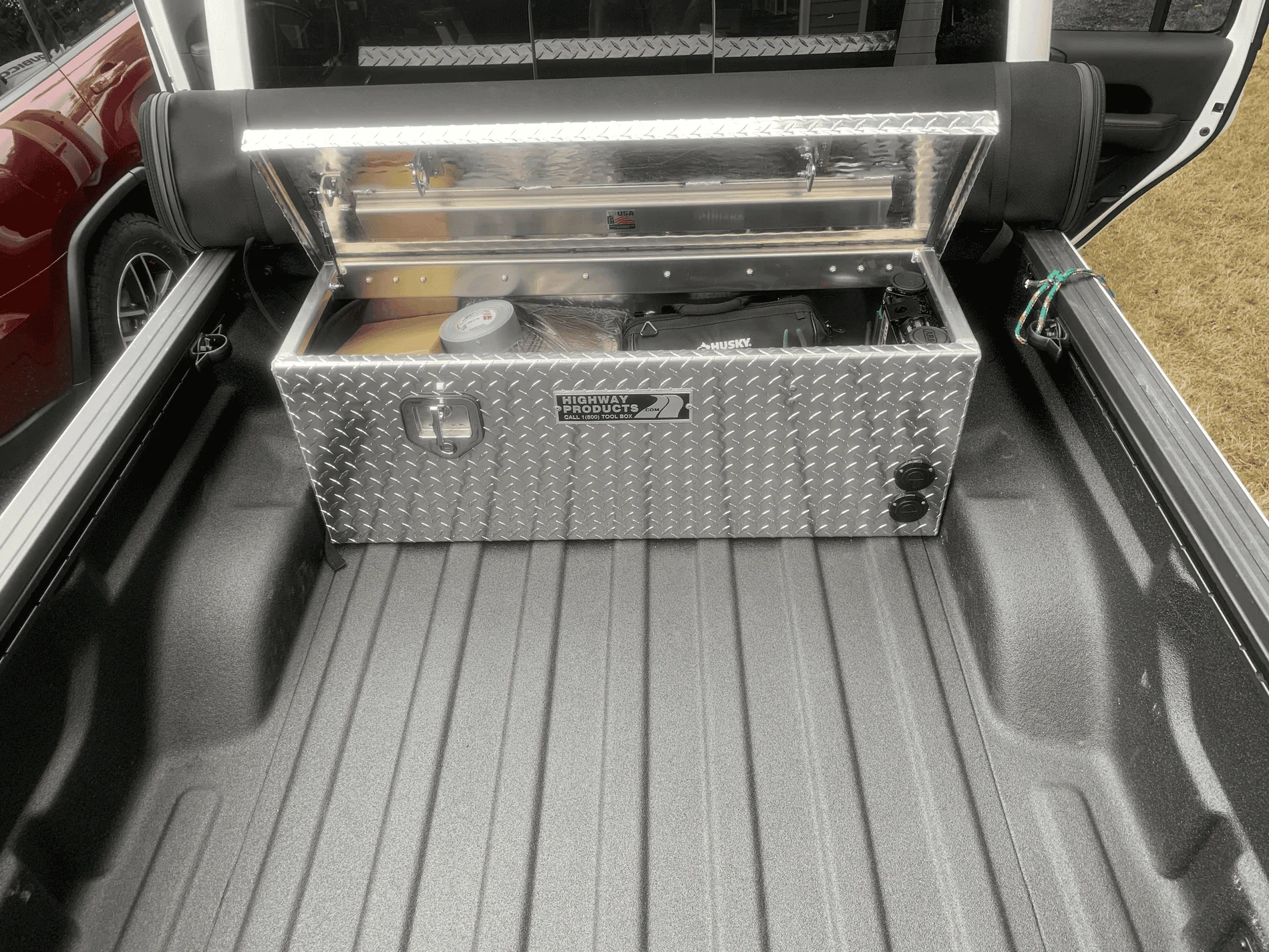 Jeep Gladiator Does anyone have any good locking toolboxes for the bed that fit UNDER a tonneau cover? tempImagePxjrz