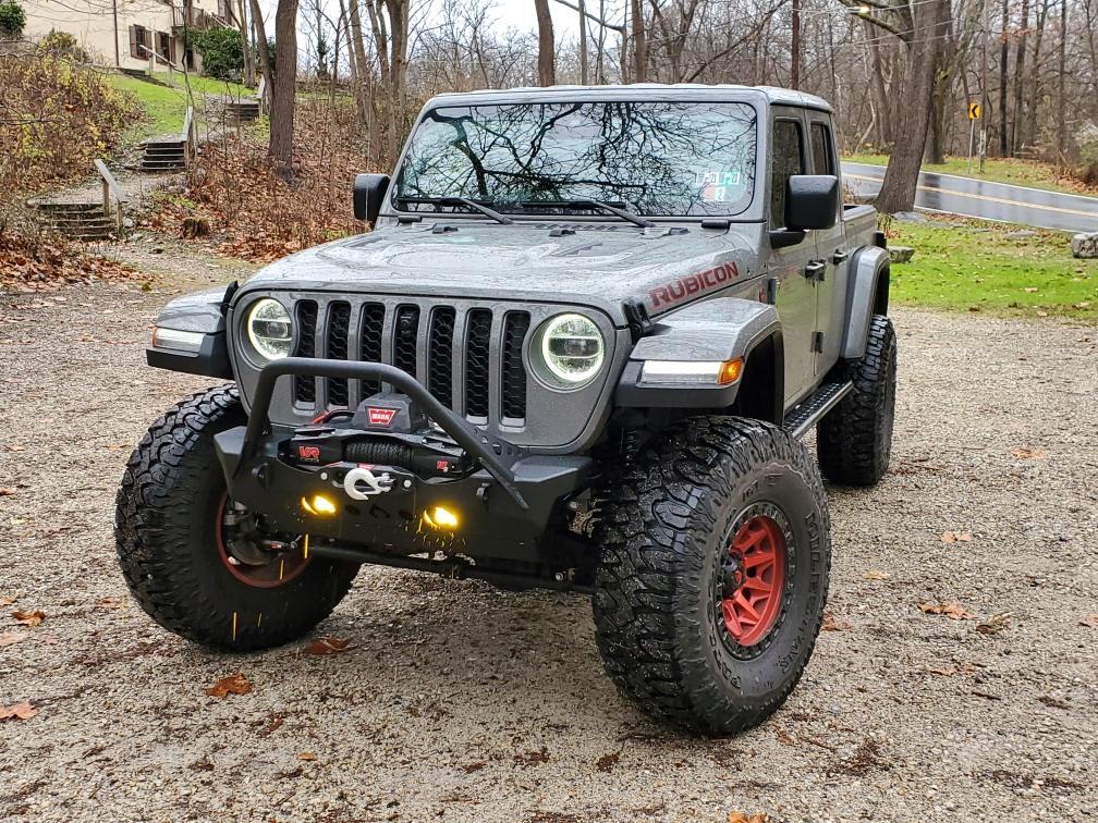 Jeep Gladiator Show me your front bumpers!! 28876