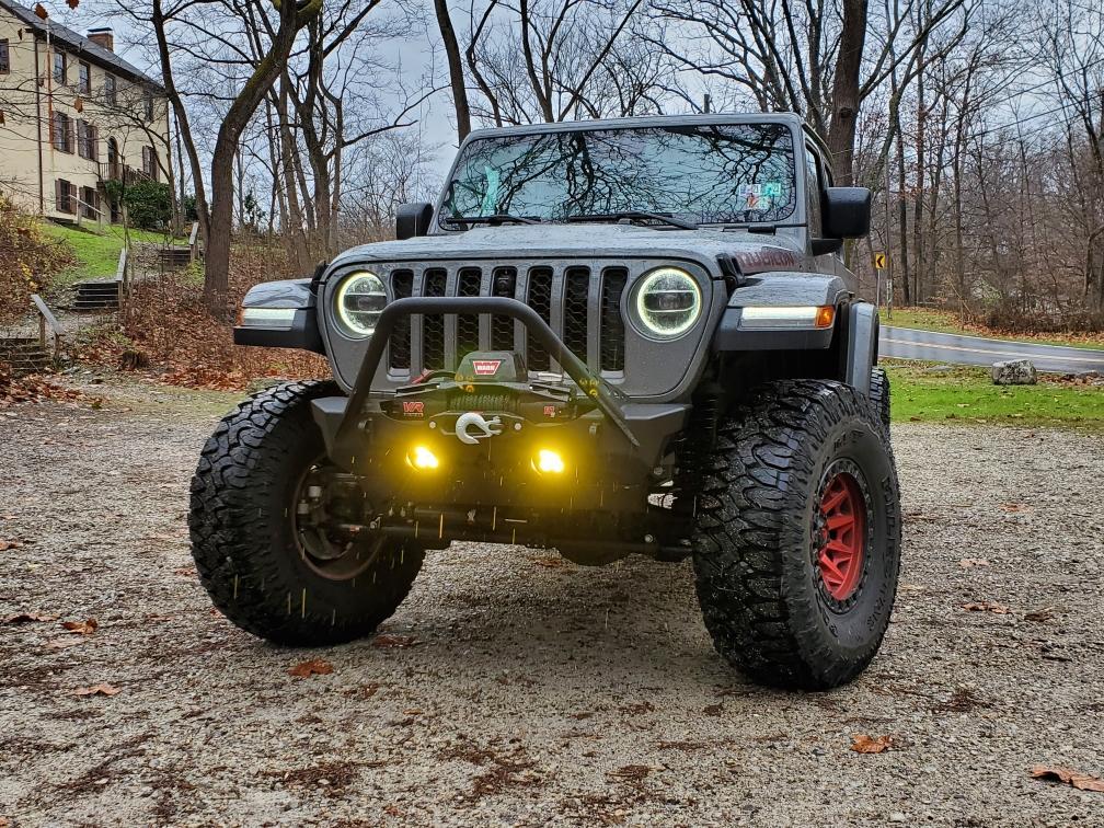 Jeep Gladiator Show me your front bumpers!! 28878
