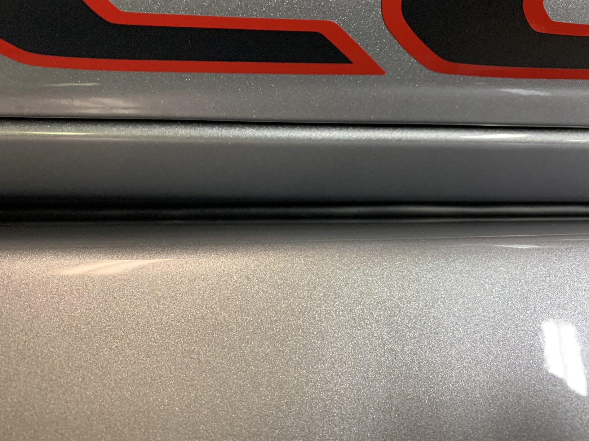 Jeep Gladiator Keeping the fender seem clean. 18302830-2DF0-4A50-A1C8-DF8FCE268094