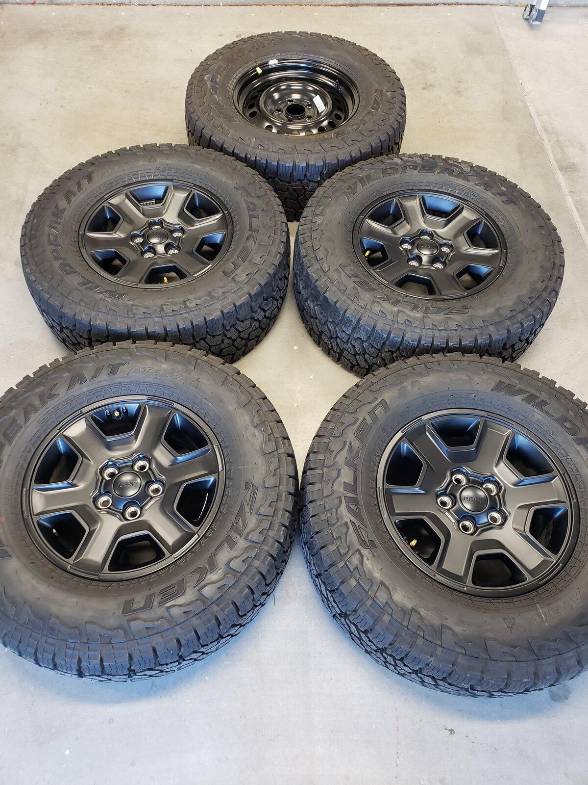 Jeep Gladiator New Mojave wheel and tire set with TPMS and spare 20201207_163658