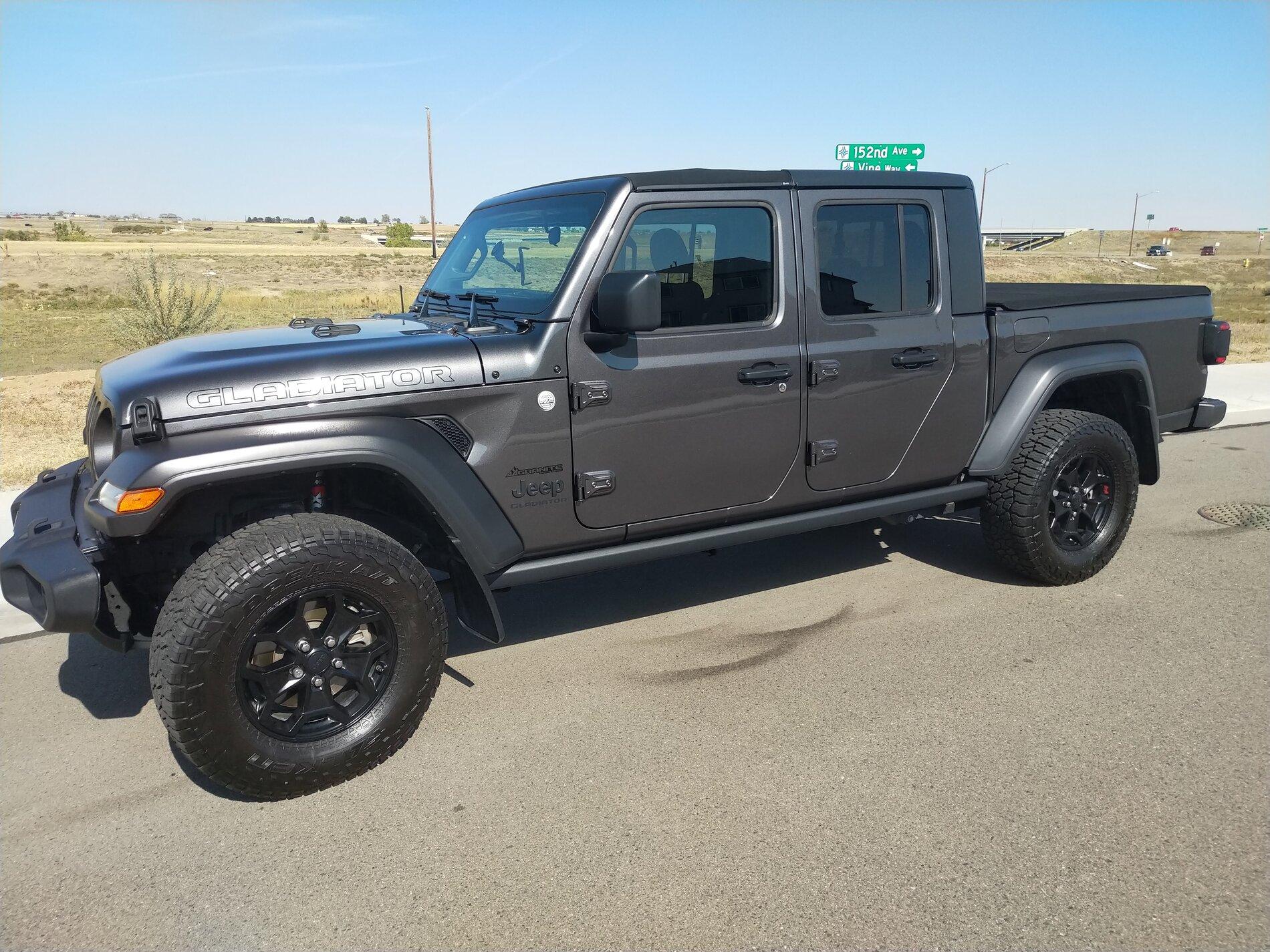 Jeep Gladiator Anyone have pictures of their 1.5" Spacer Lift in the front ONLY? IMG_20201003_112455