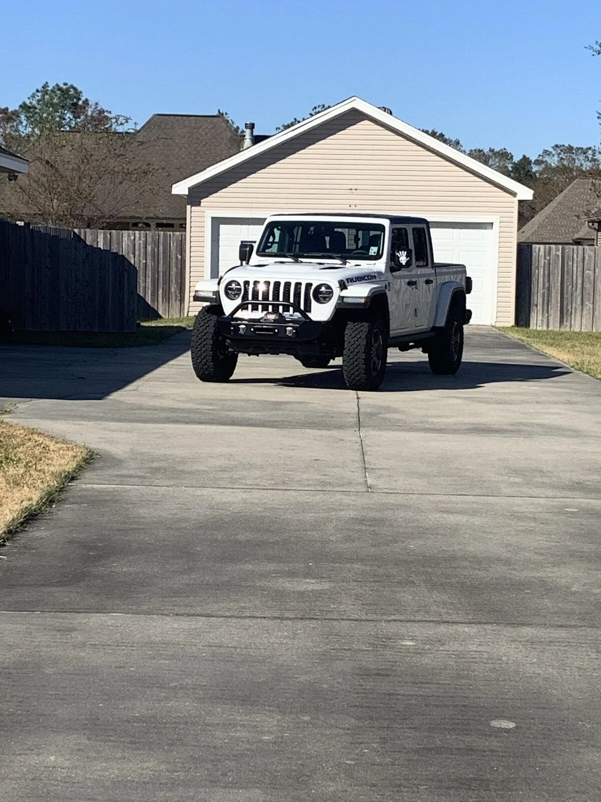 Jeep Gladiator LoD Stubby and Warn Evo 12S IMG_5914