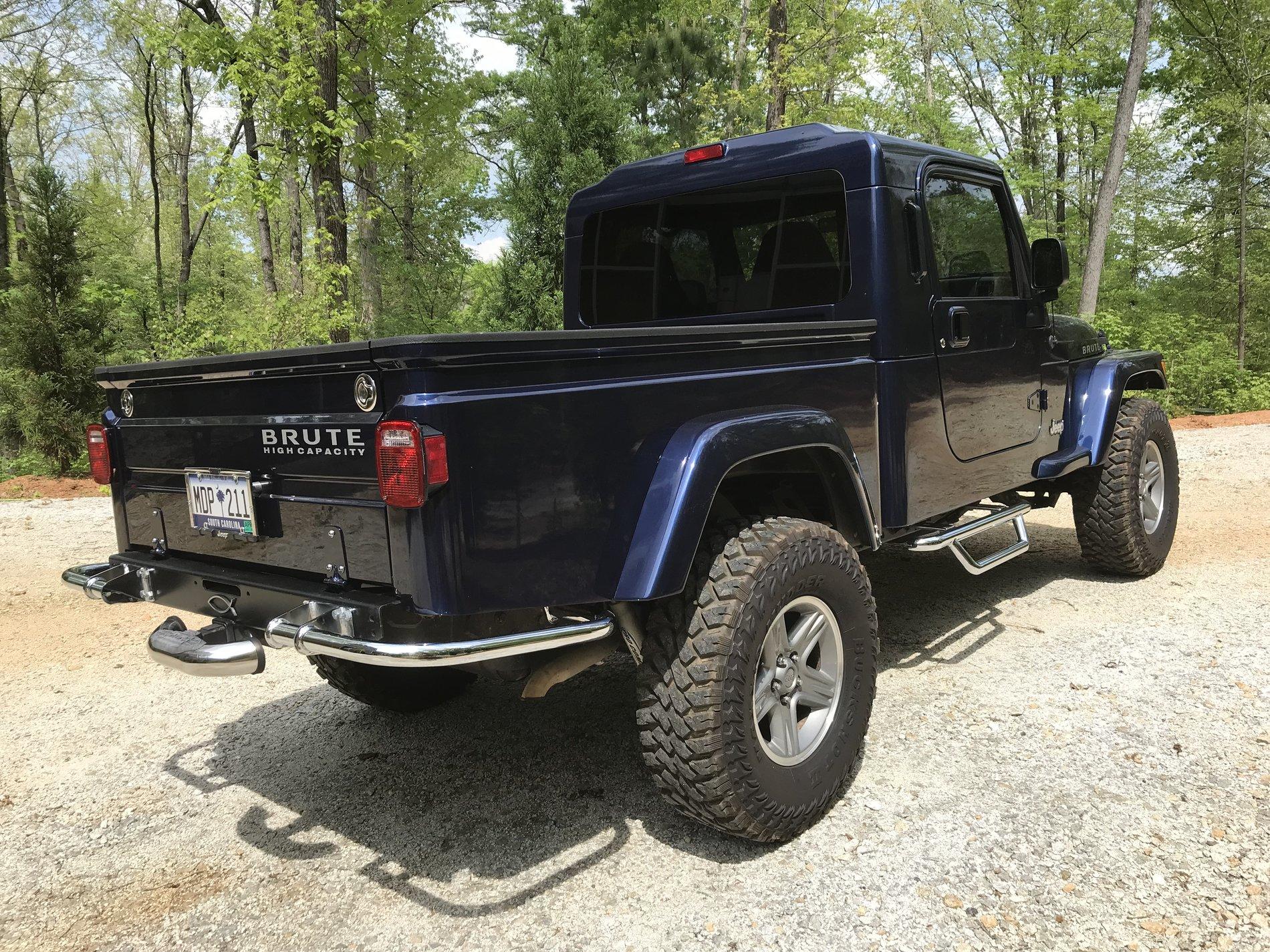 Jeep Gladiator The Brute 7E62CA1E-943E-419F-90A0-95CBB7B51FF8