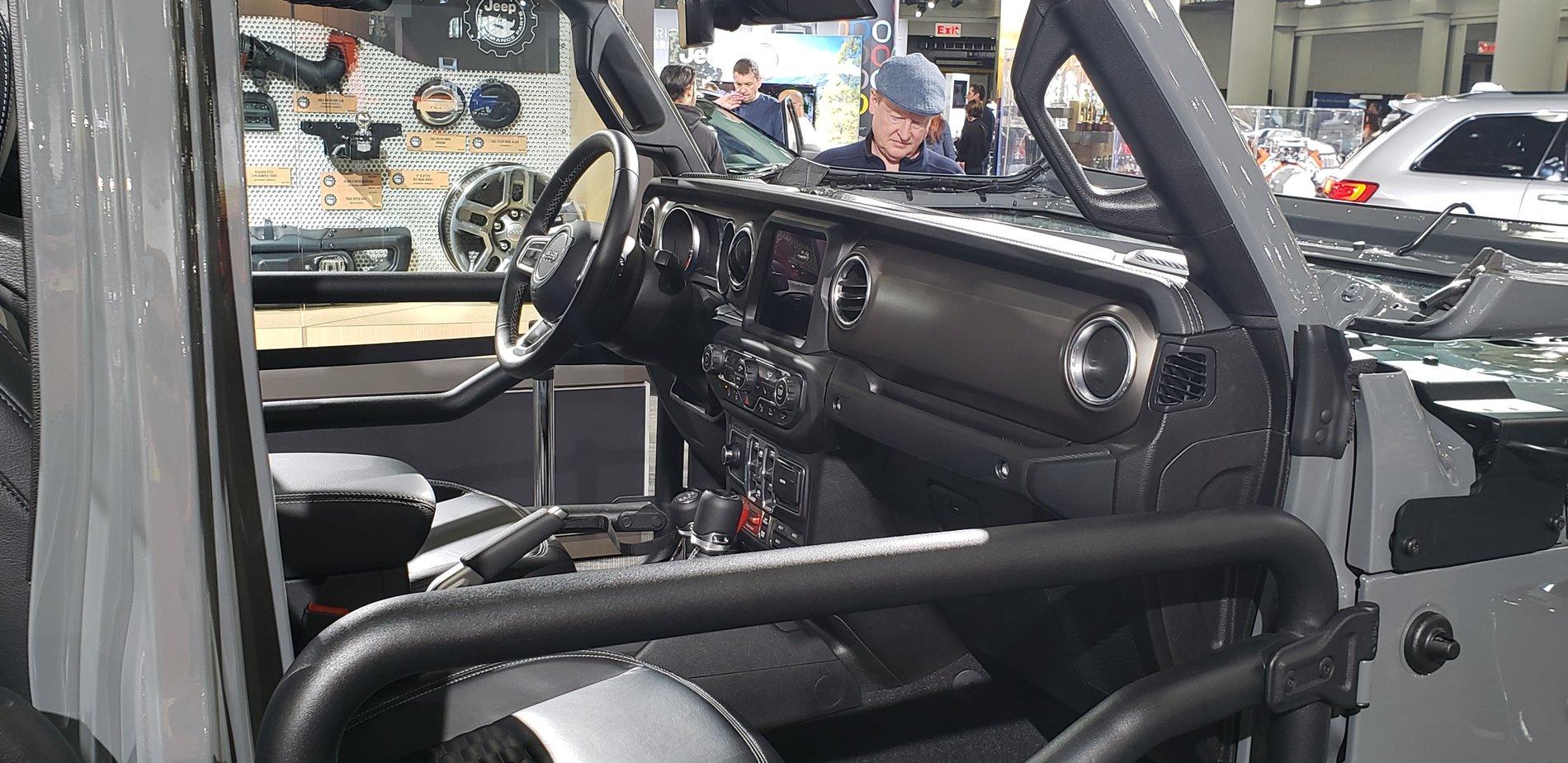Jeep Gladiator Javits center car show pictures 20190419_103728