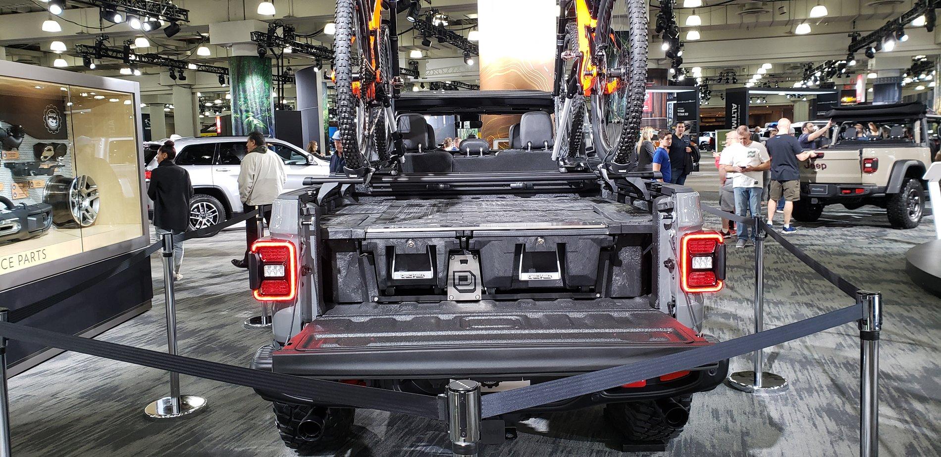 Jeep Gladiator Javits center car show pictures 20190419_103703