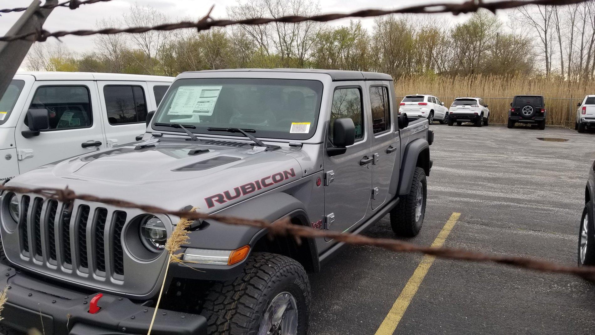 Jeep Gladiator Canadian gladiator's arriving 20190426_131900
