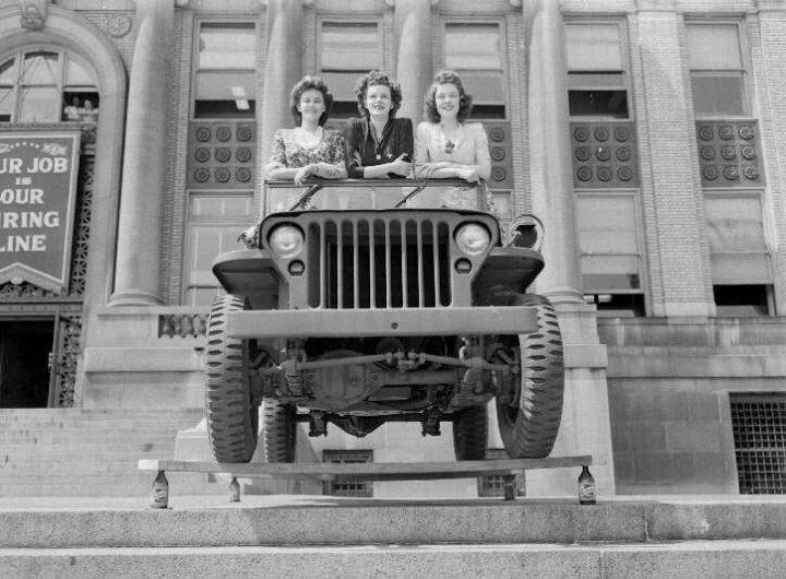 Jeep Gladiator What’s up with “Granite-Gate”? toledo_library_collection_jeep_3_women