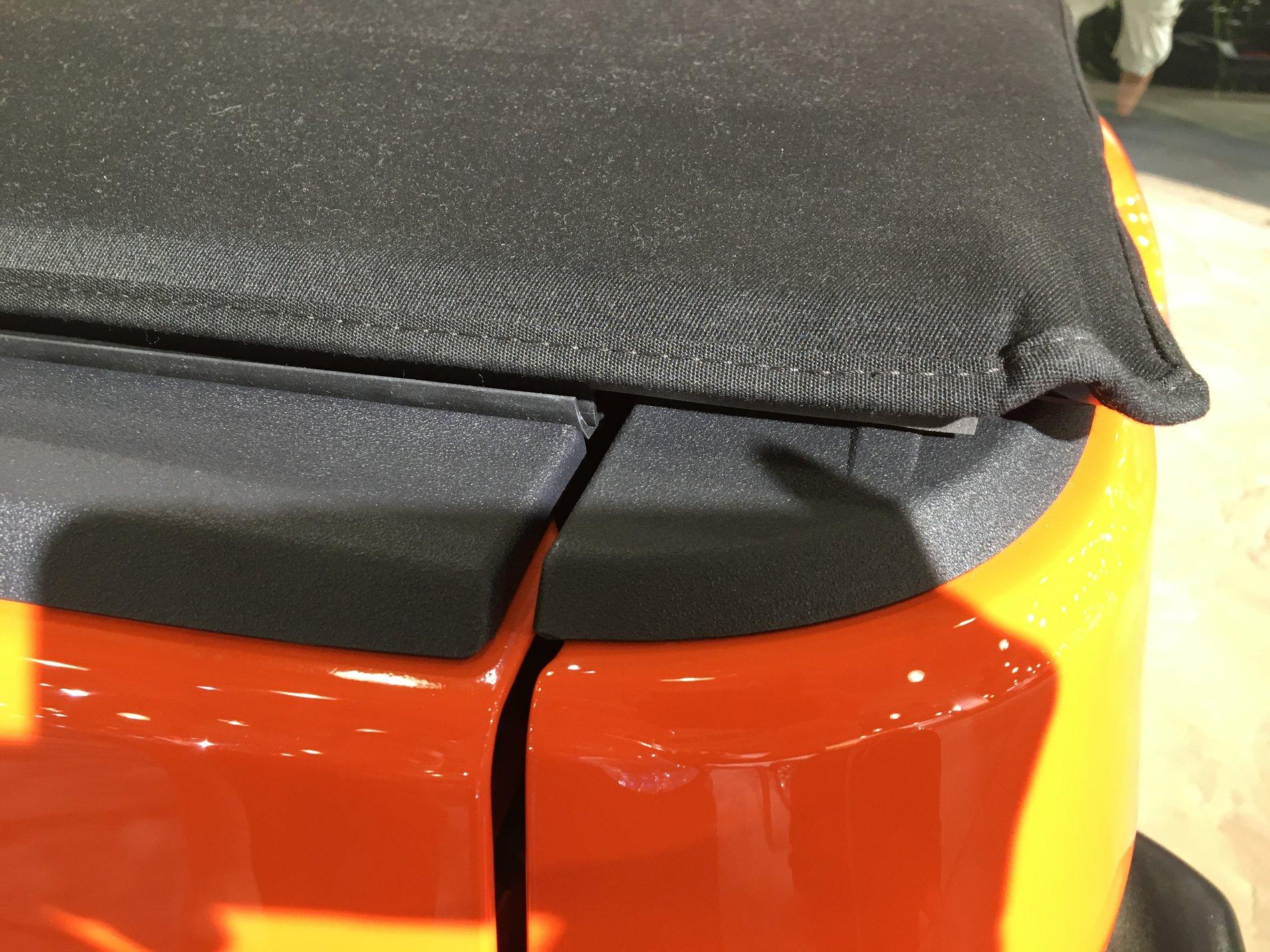 Jeep Gladiator Bed cover weatherproof? 5A4CE420-8834-450E-8A6D-235DEE9A2A23