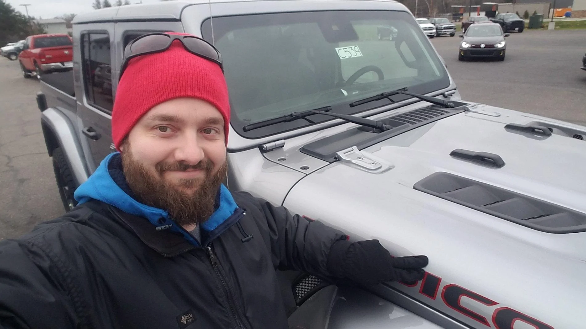 Jeep Gladiator It does exist! 20190427_102207