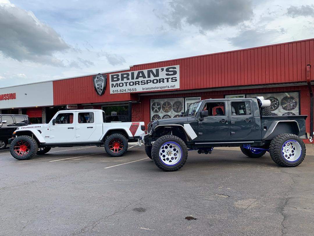 Jeep Gladiator BRIGHT WHITE Gladiator JT Club 59295067_10157143082808638_2459364944466935808_o